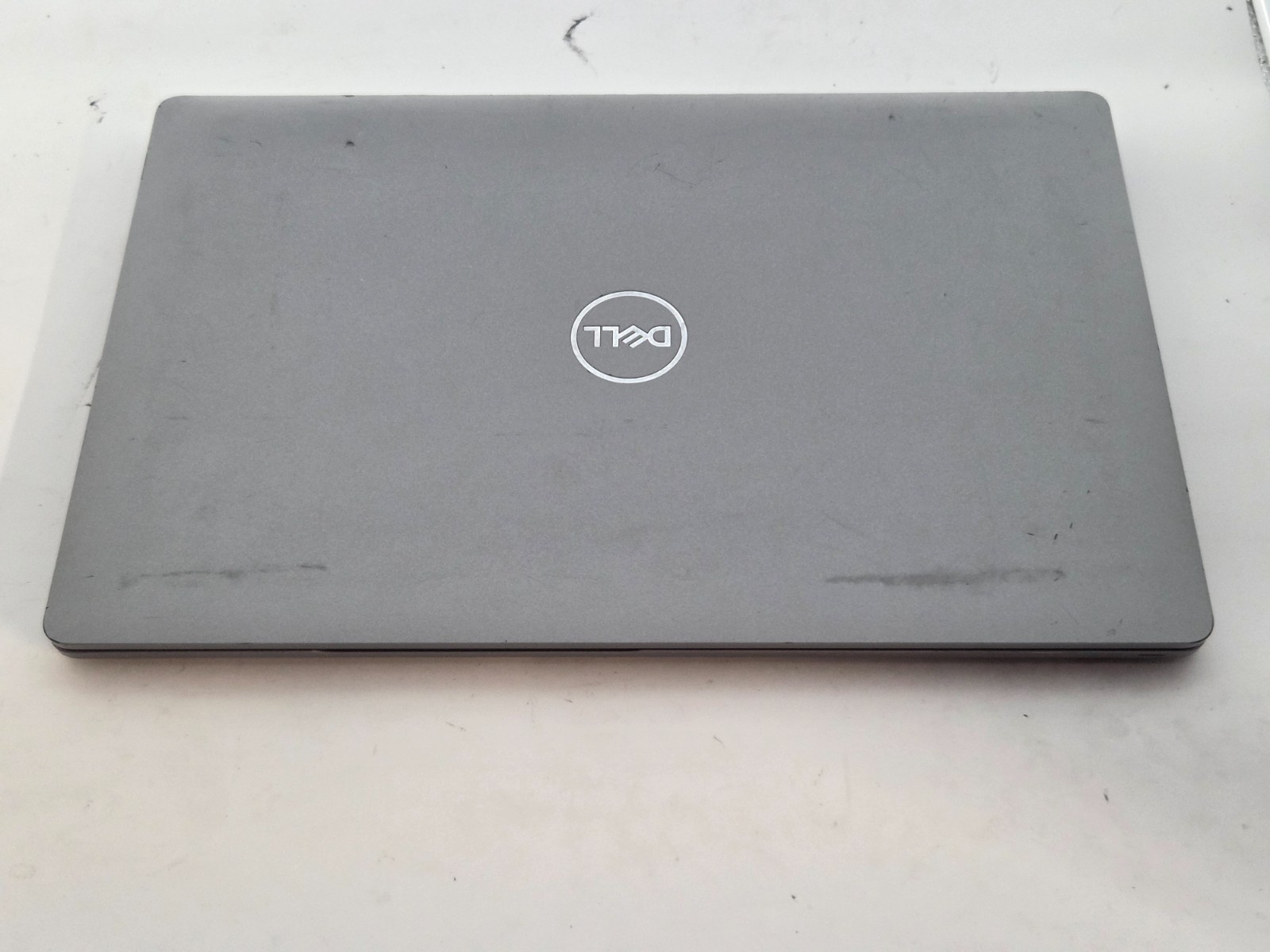 6152154 Latitude5511 w/charger.i5-10400H.8GB.128GB M.2.15.6″FHD. W11 Pro