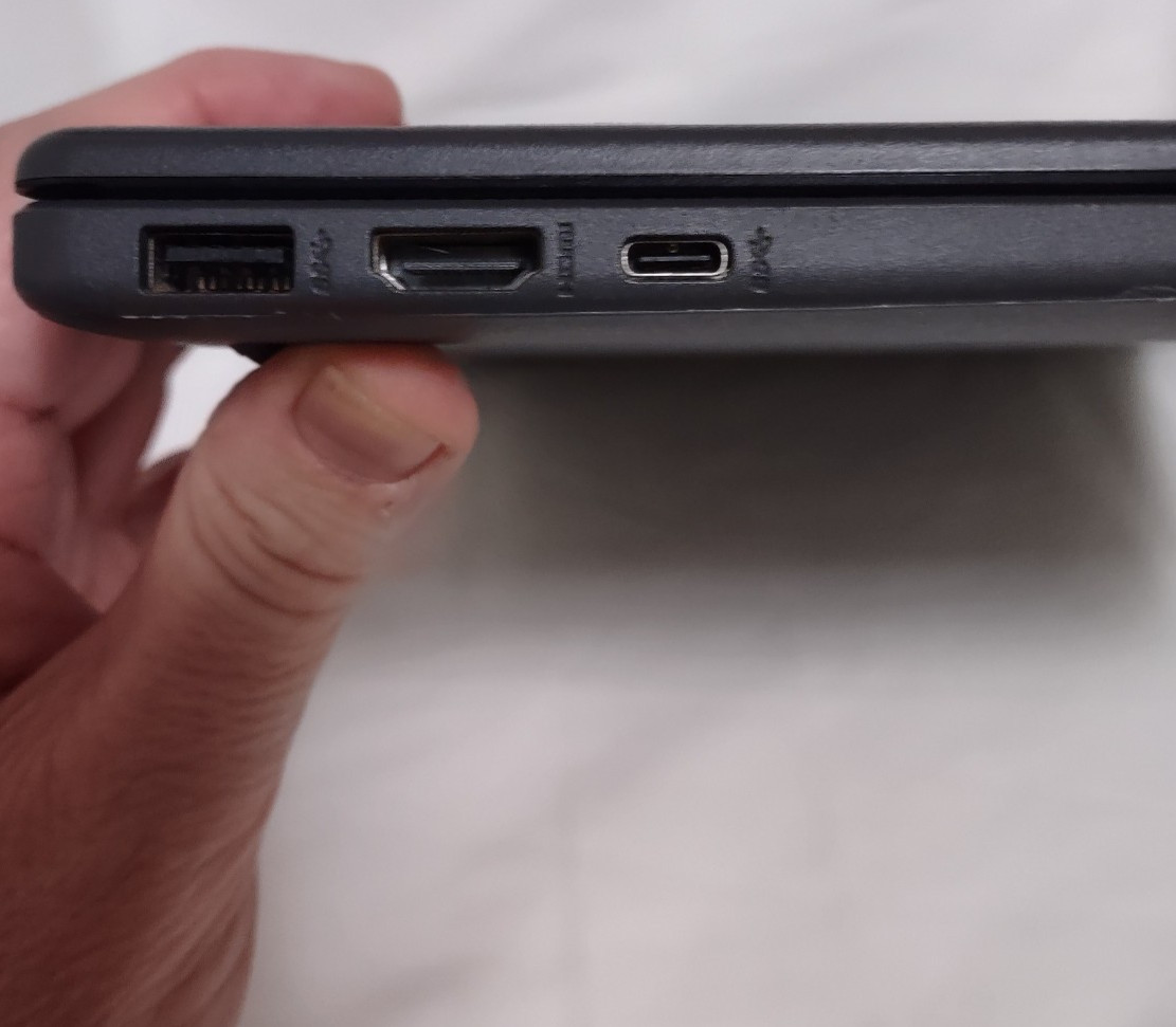 Used Laptop, Ryzen 3 7330U, 128GB SSD, 8GB DDR4, Win 11 Pro (See Notes)
