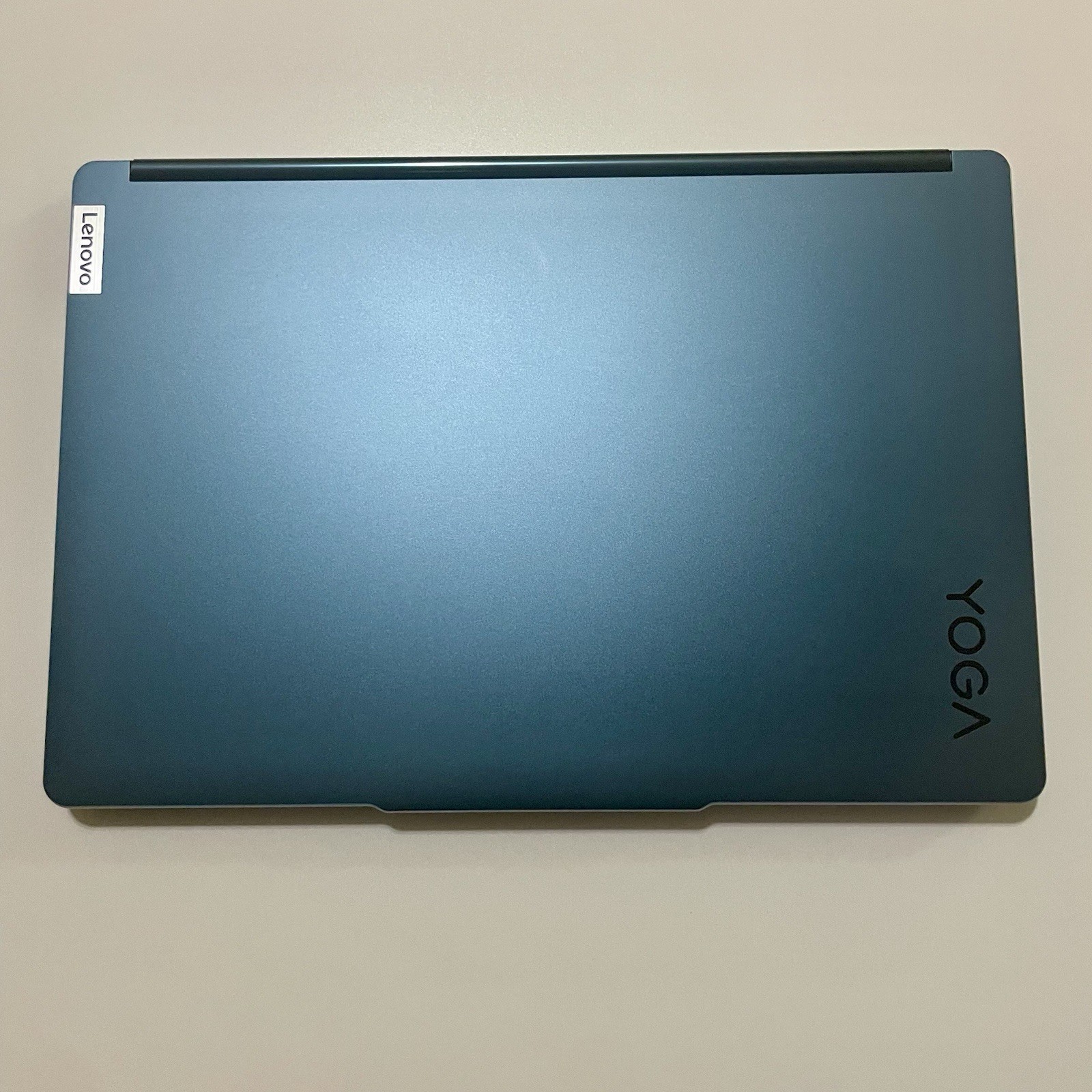 Lenovo Yoga Book 9i Laptop Dual Screen Intel Core Ultra 7 155U, 32 GB RAM 512 GB