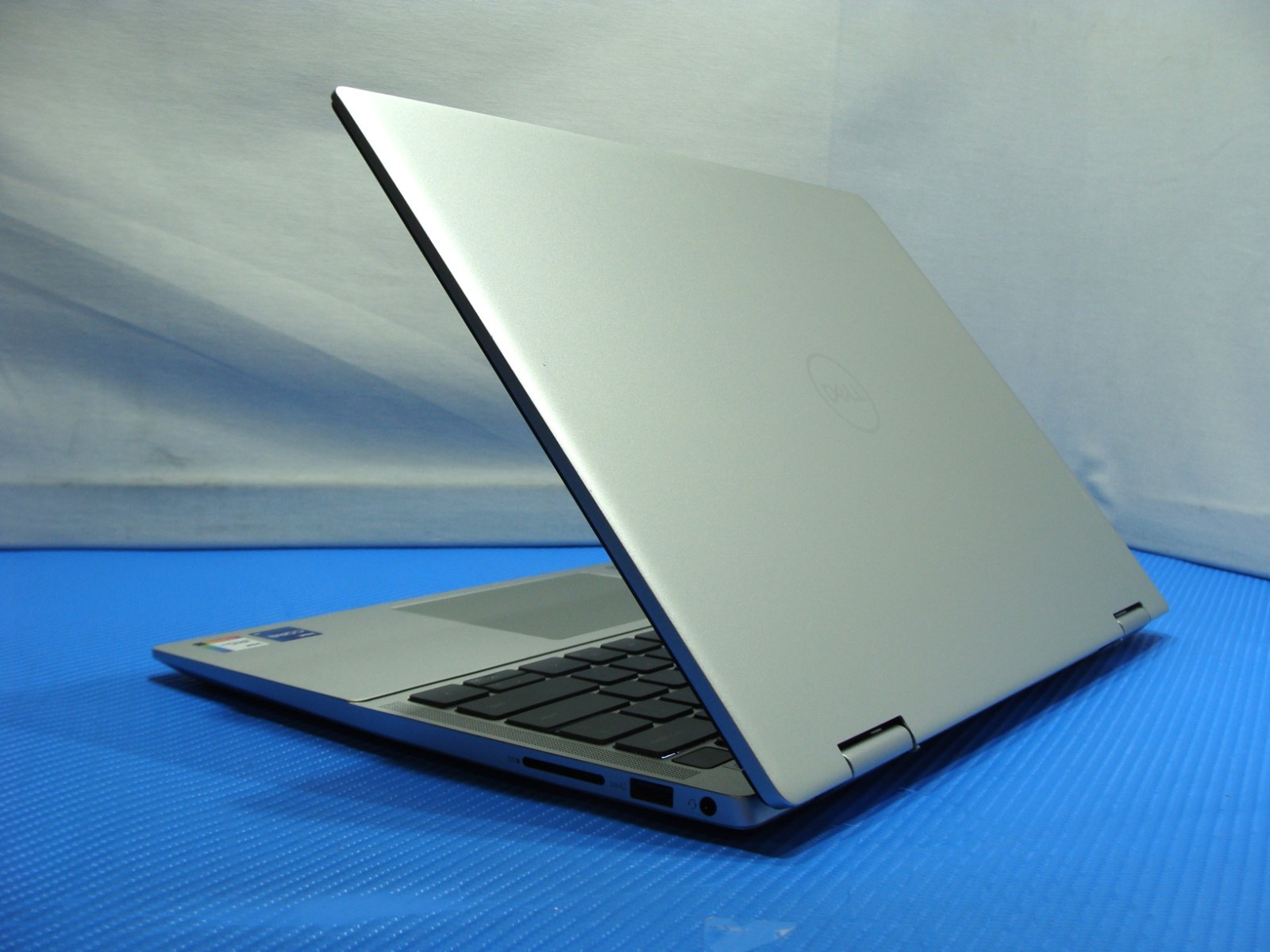Dell Inspiron 7430 14” FHD+ TOUCH core i7-1355U 1.7GHz 16GB 1TB SSD Win11Home