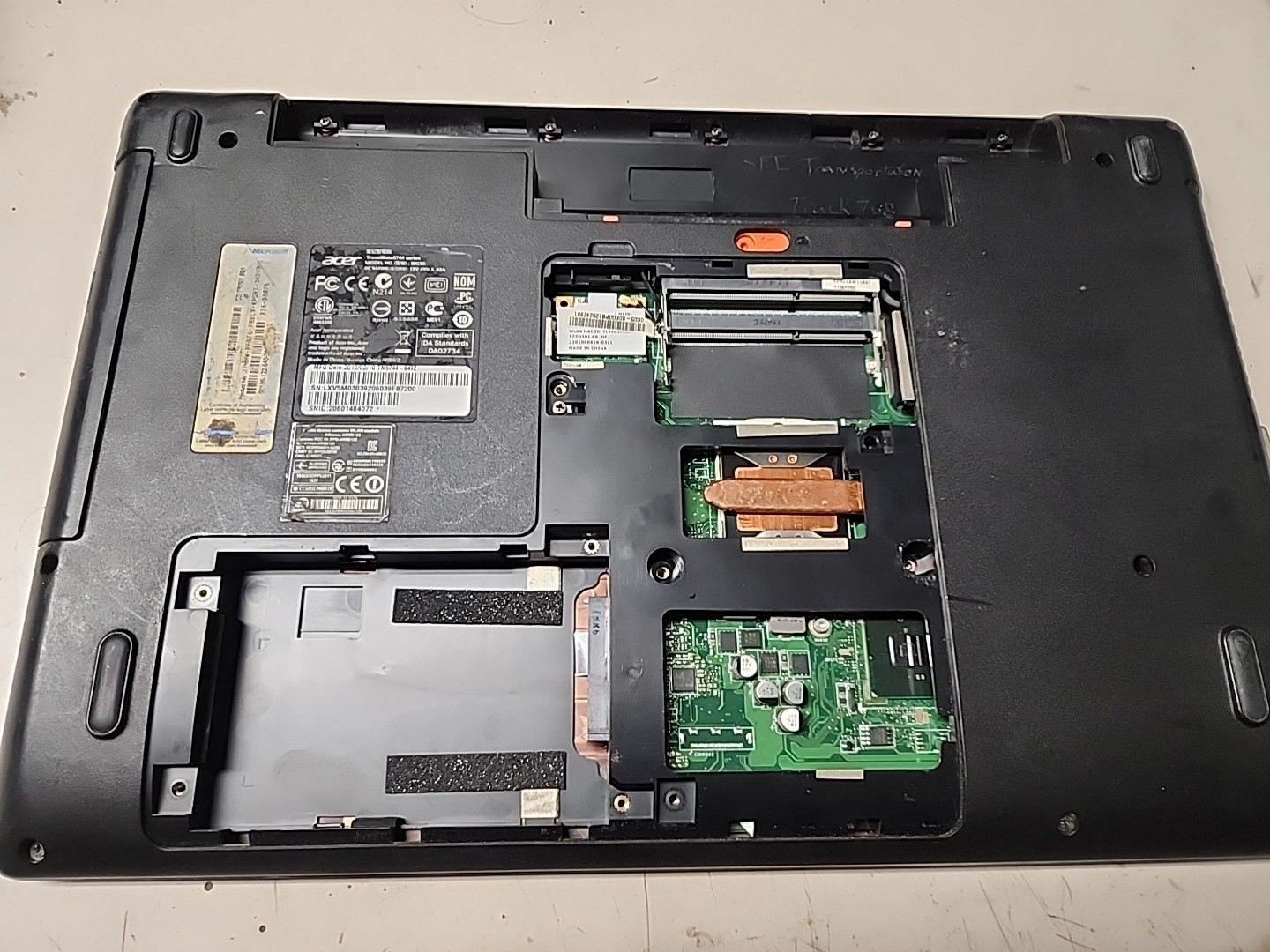 15.6″ Acer TravelMate 5744Z UNTESTED AS IS
