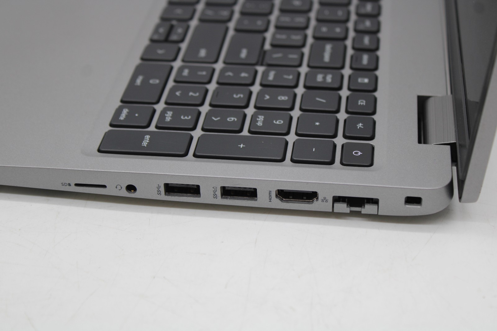 Dell Latitude 5520- W11 Pro, 256GB NVMe, 16GB RAM, Intel i5-1135G7, Bad Speakers