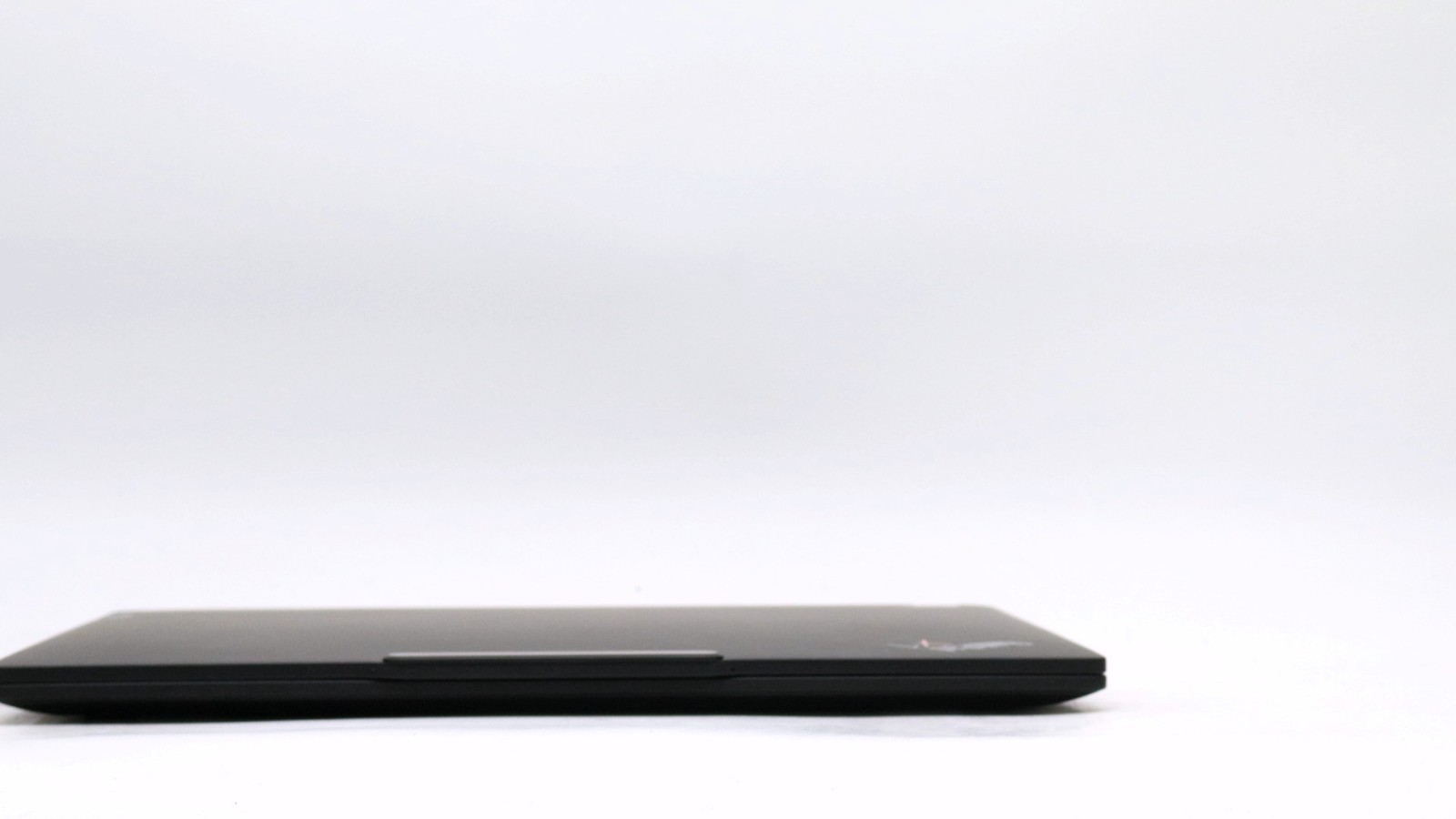 Lenovo ThinkPad X1 Carbon Gen 12 22″ Ultra 7 165U 32GB 1TB – Very Good READ DESC