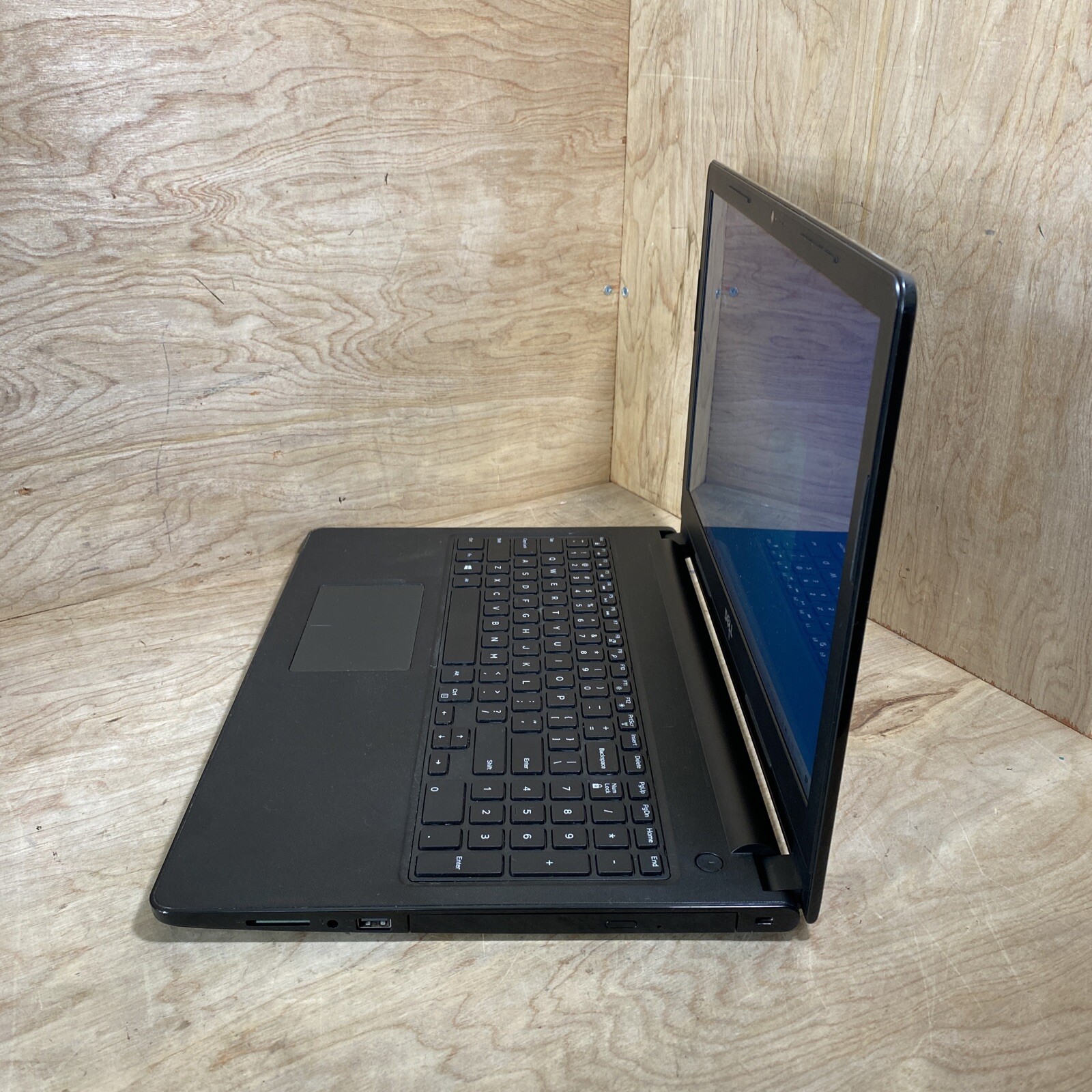 Dell inspiron 15 i5-7200U@2.50GHz | 8GB | 1TB HDD | W10H