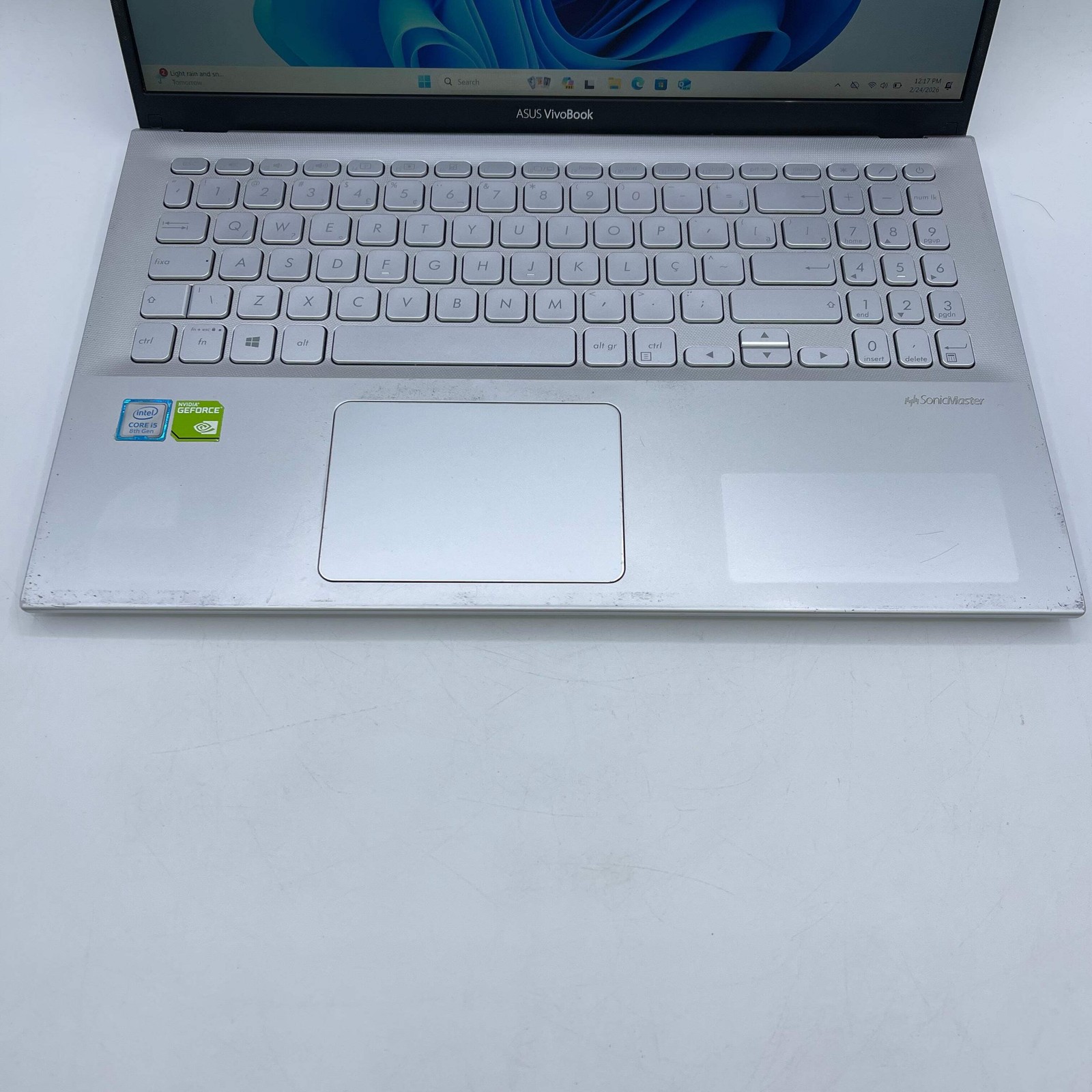 Asus Vivobook 15 X512F 15.6″ i5-8265U 1.6GHz 8GB RAM 512GB SSD GeForce MX230