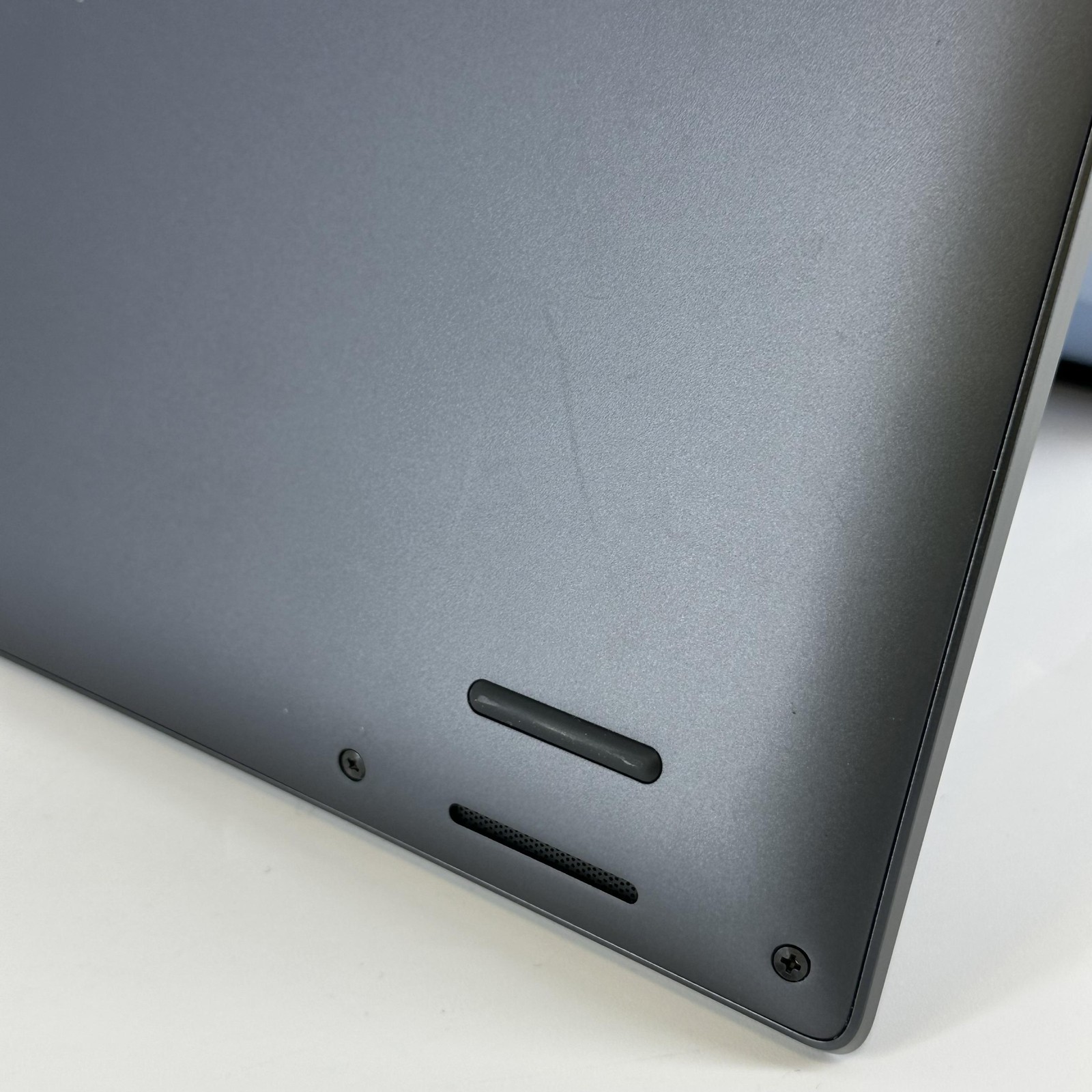 Dell Latitude 9450 (2-in-1) 14 2K TOUCH 2.1 GHz Ultra 7 165U 32GB 1TB SSD