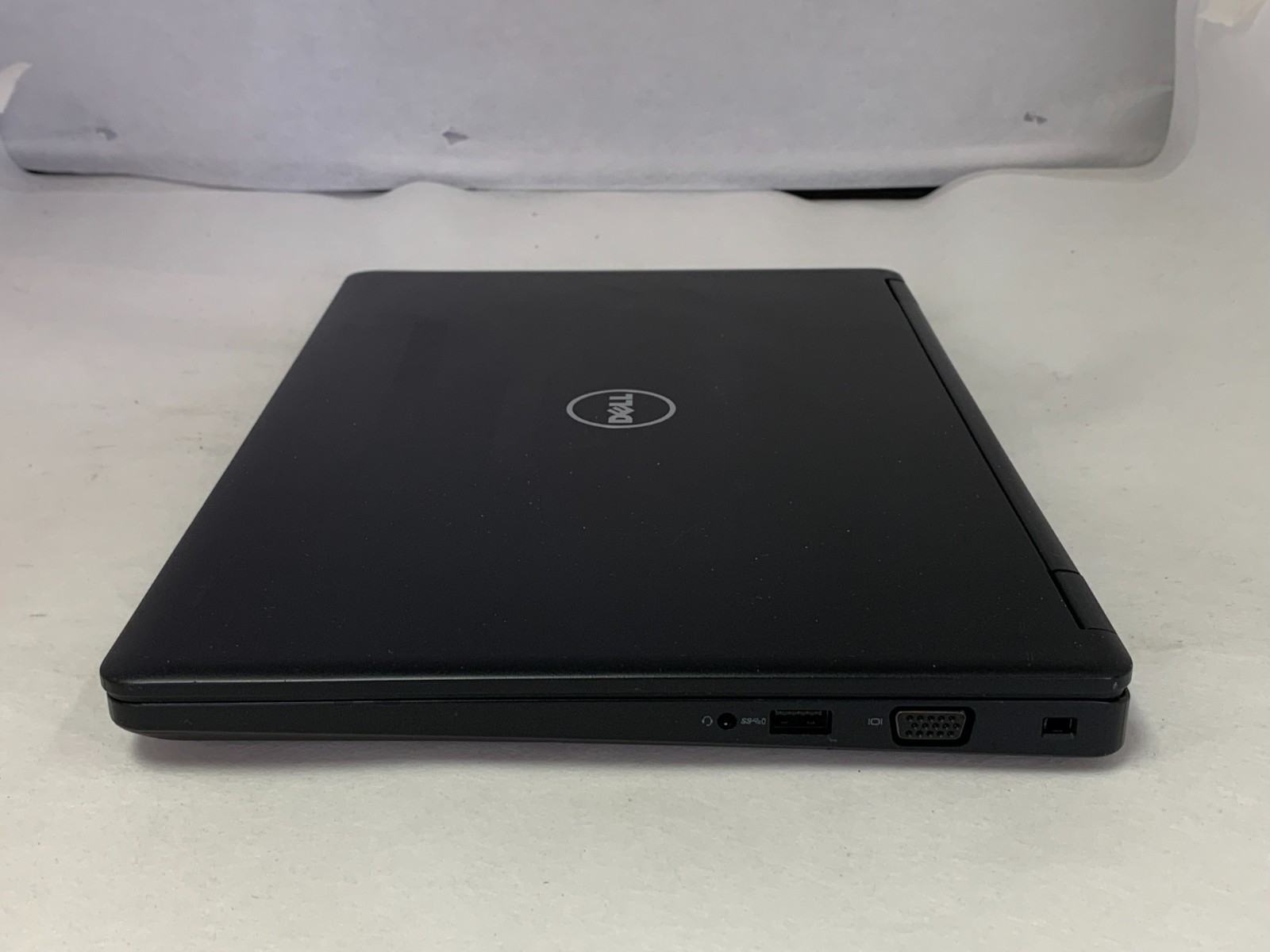 Dell Latitude 5480 14″ FHD i5-6440HQ 2.6GHz 4GB RAM No SSD/OS