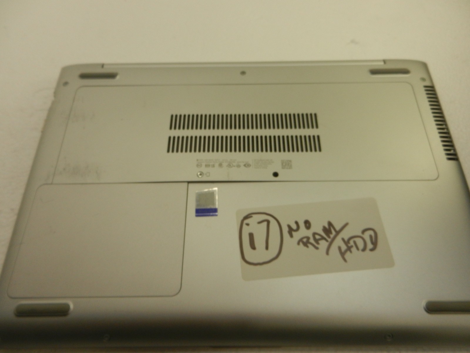 HP ProBook 440 G5 LAPTOP – Intel Core i7-8550u @ 1.80Ghz / NO RAM / NO HDD