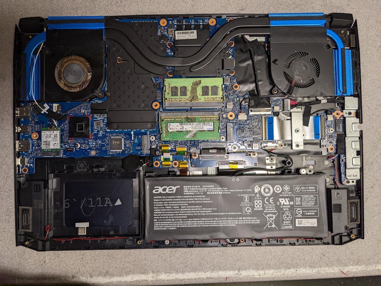 ACER PREDATOR HELIOS N18I3(PH317-54)i7-10750H@2.6GHz,16GB RAM, NO HDD/OS-(PARTS)