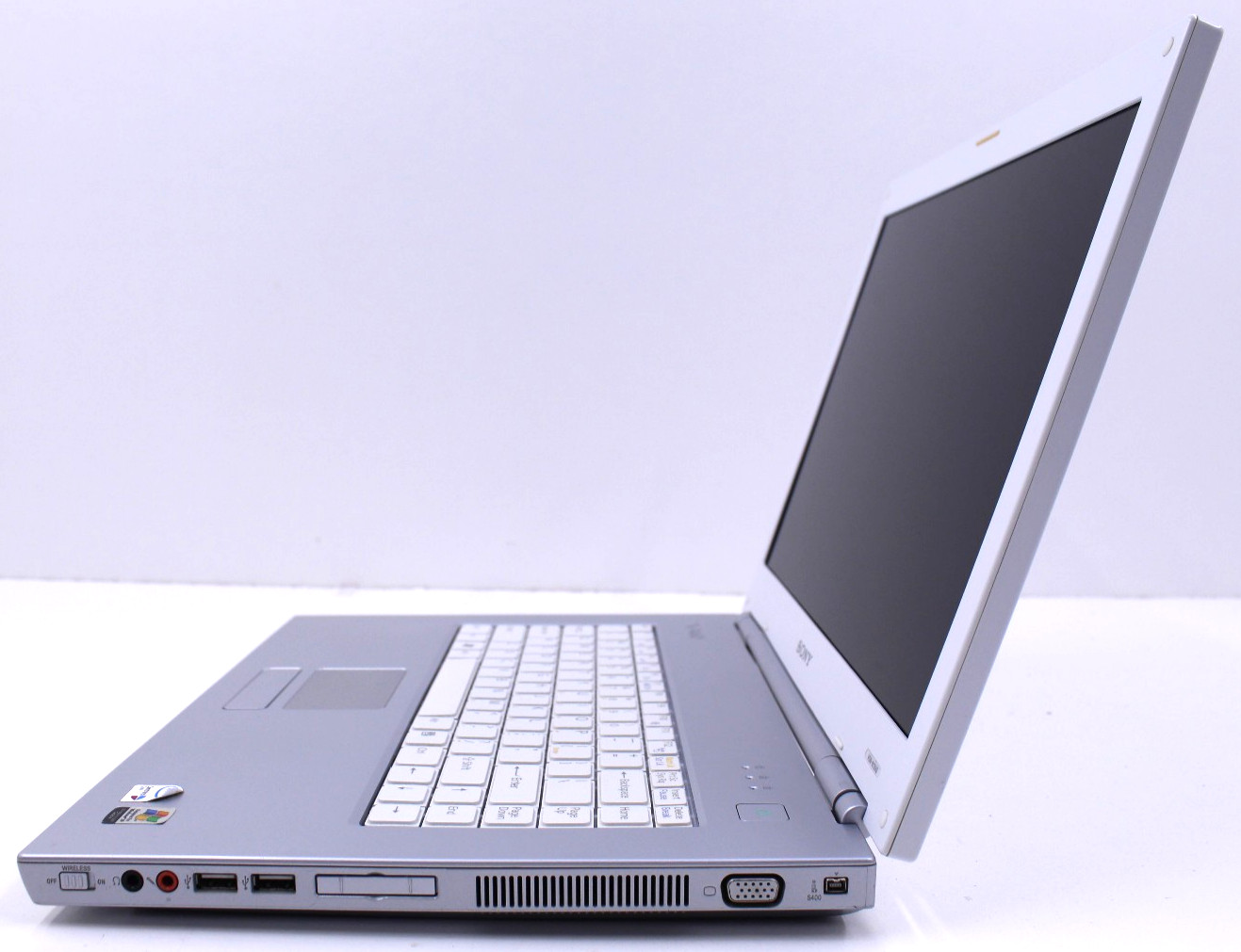 Sony Vaio VGN-N130G Core Duo @ 1.6GHz 3GB RAM 250GB SSD Windows XP MCE SP3