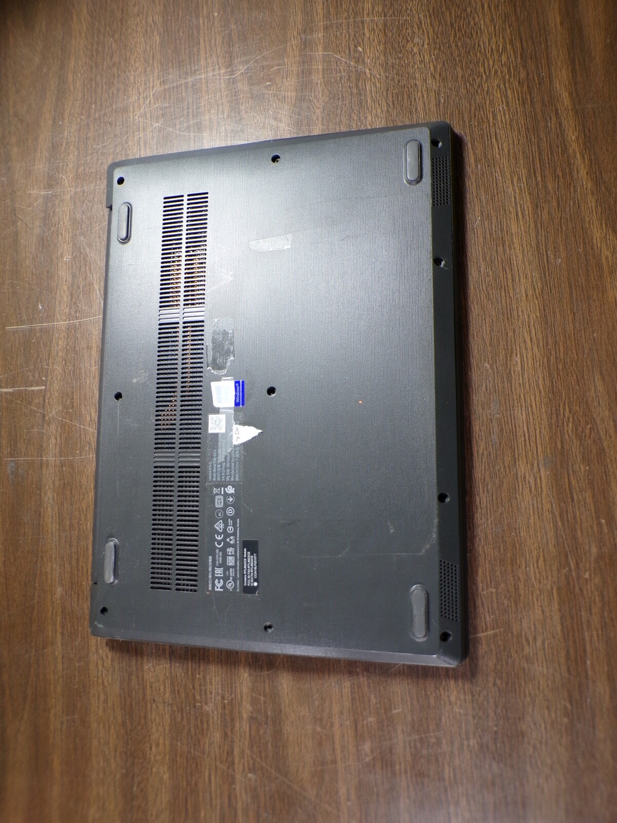 LENOVO V14-IIL INTEL CORE I3 10TH GEN 4GB RAM **UNTESTED