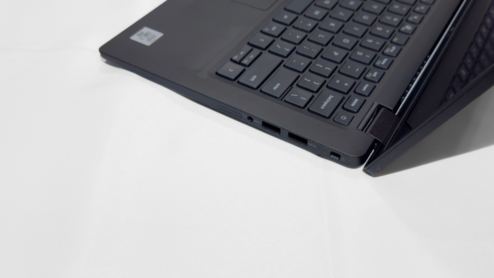 Dell Latitude 7410 14 inch, 256GB, Intel Core i7 10th Gen, 1.8GHz, 16GB, Win 11