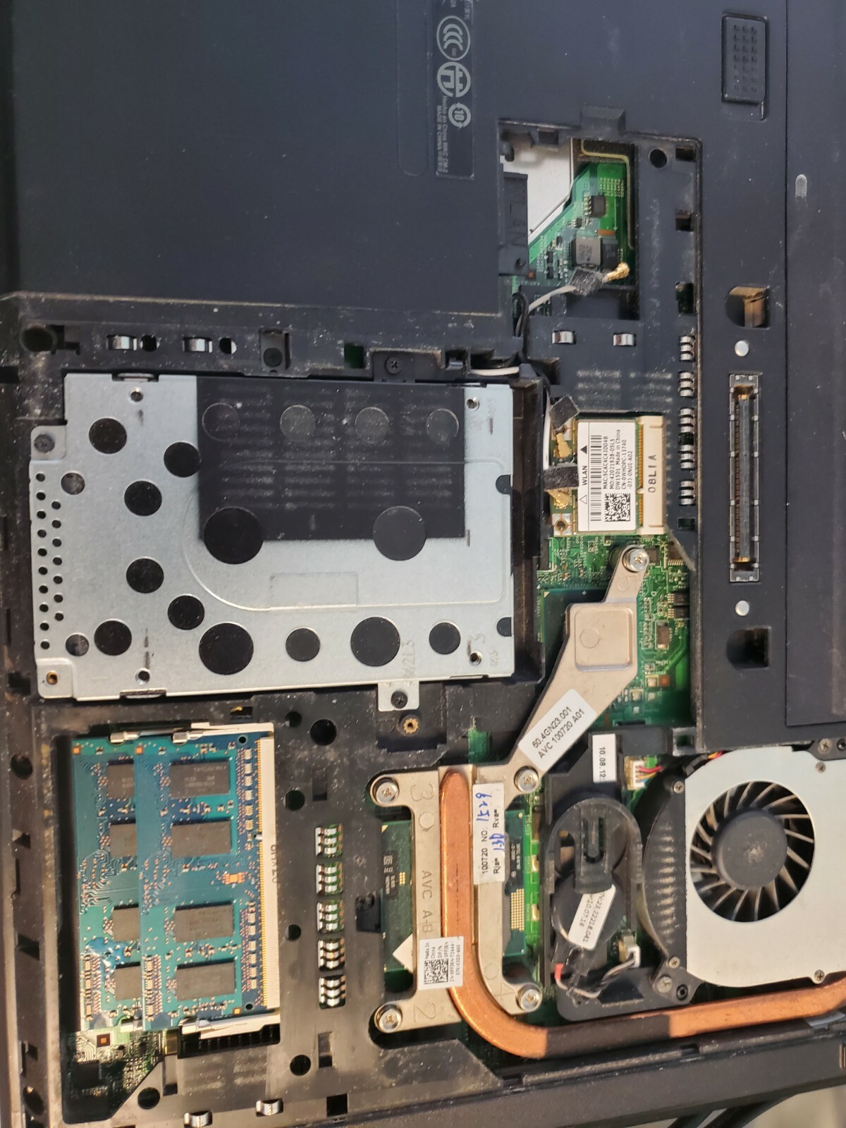 Dell Latitude E5410 Laptop with dock NON WORKING