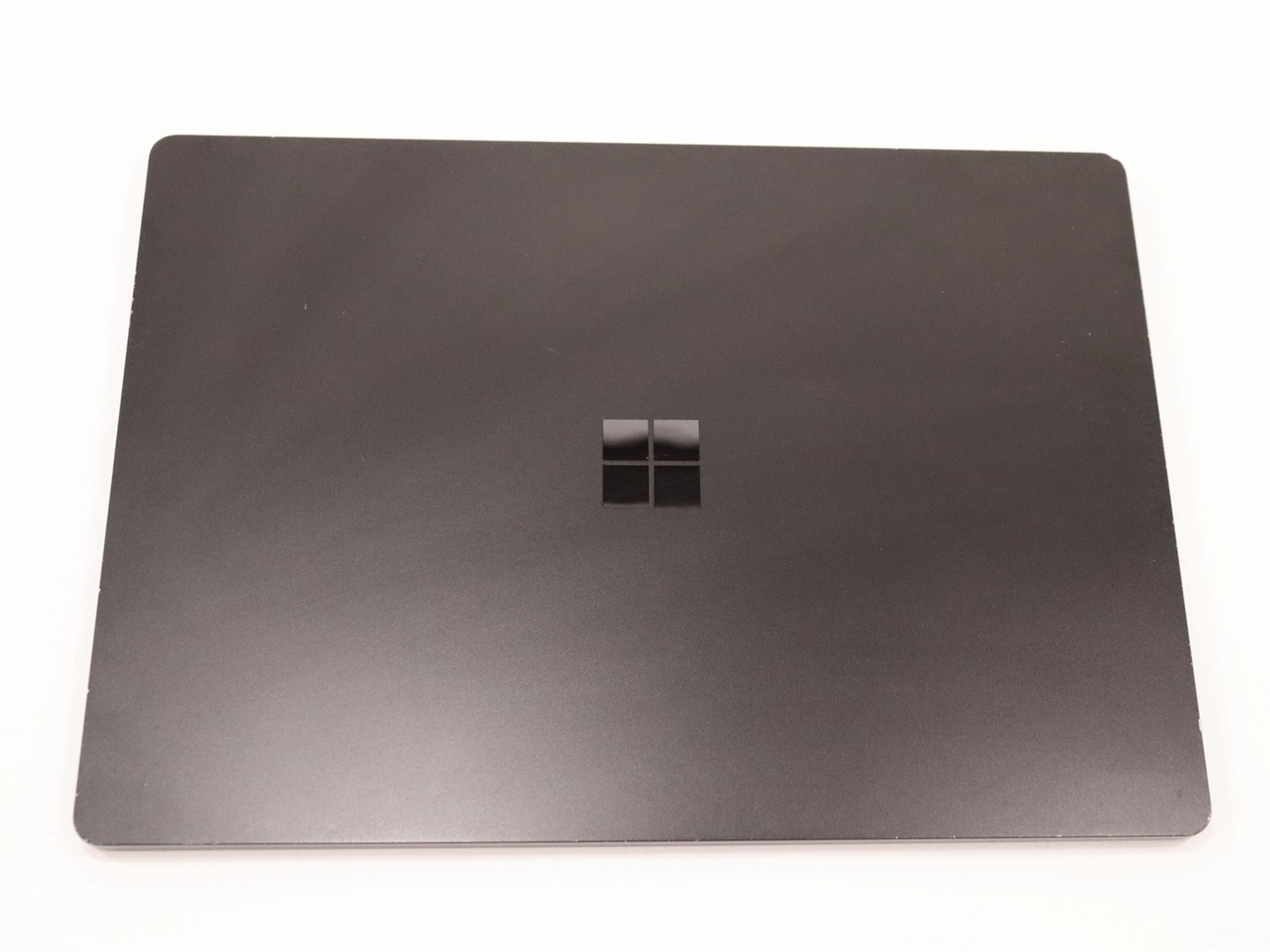 Microsoft Surface Laptop 5 13.3″ Touch 1951 i7-1245U 16GB 256GB NVMe Win 11 Pro