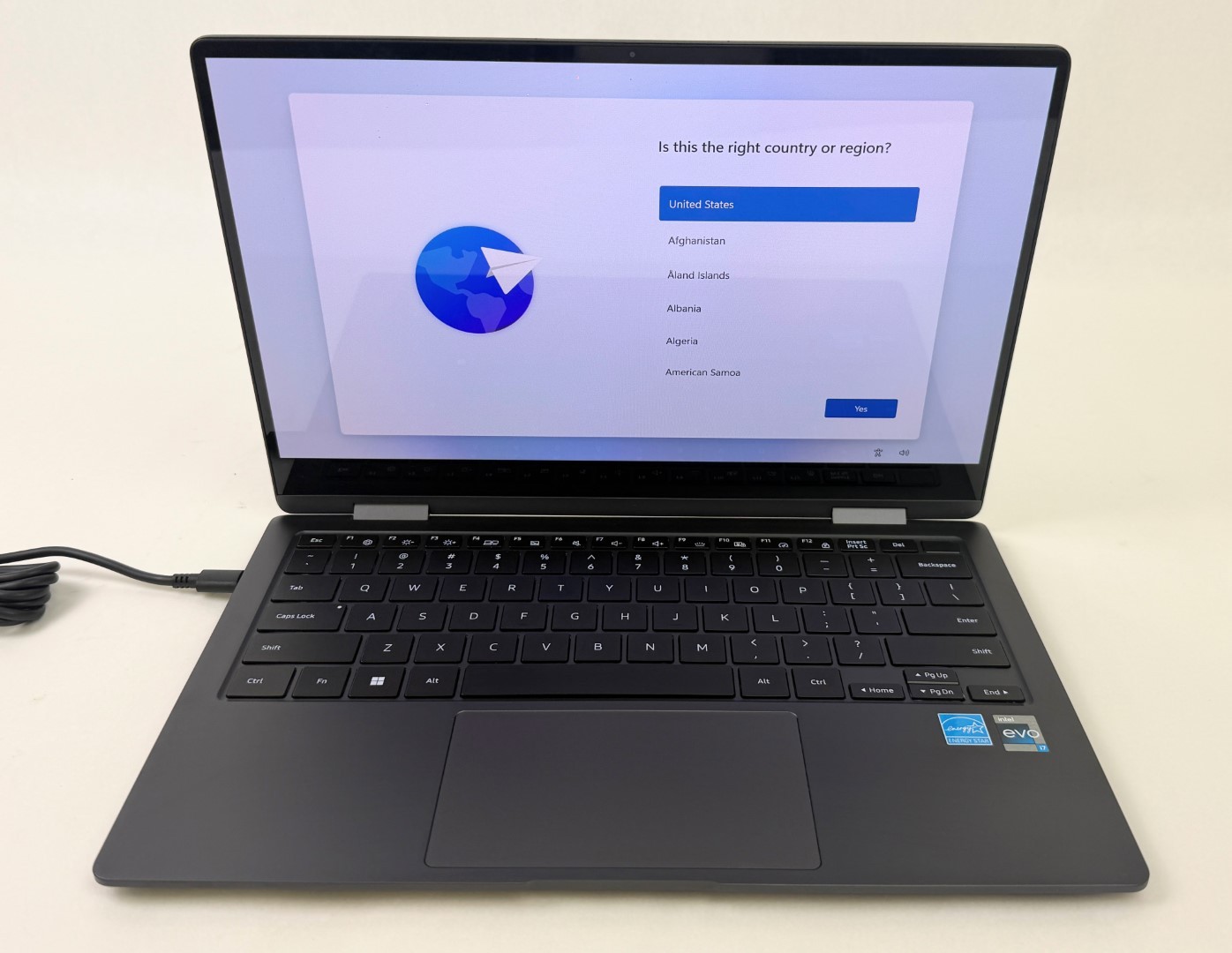 Samsung Galaxy Book 2 NP730QED-KA1US 13.3″ Touch i7-1255U 16GB 512GB W11H No Bat