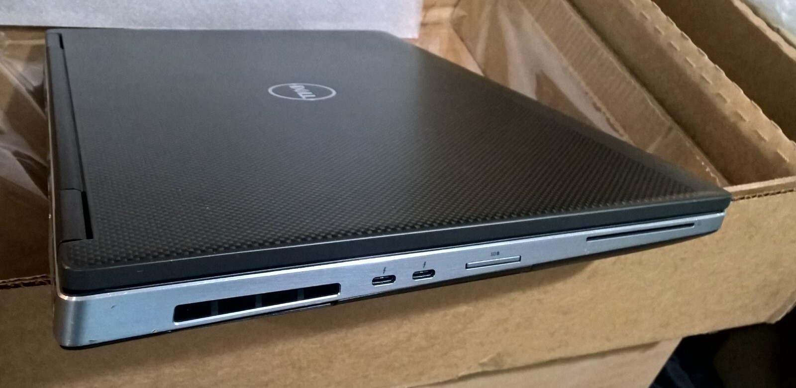 Dell Precision 7740- i7 32GB RAM, 512GB SSD, 17″, Webcam, Windows 11 Pro