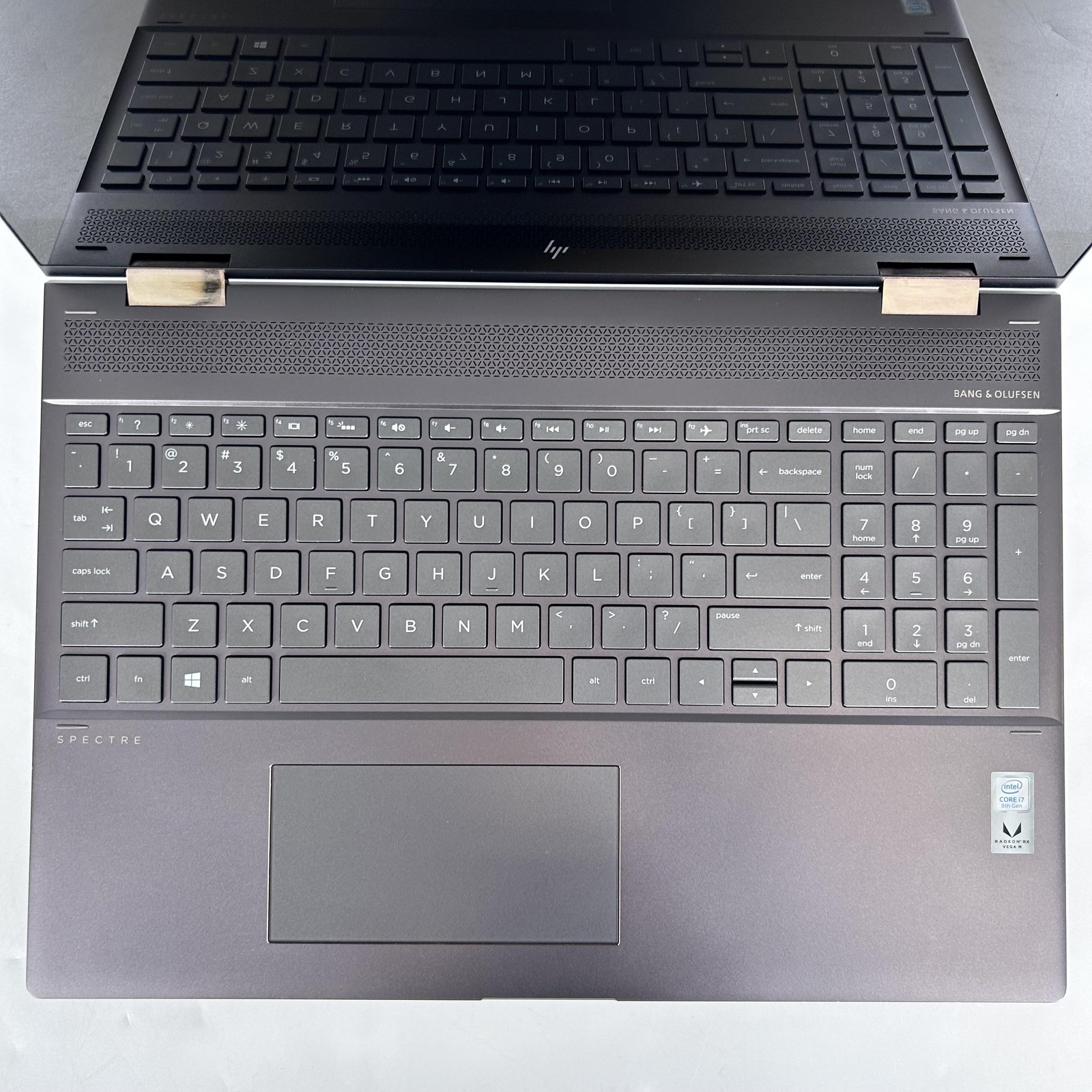 HP Spectre 15 x360 4K TOUCH i7-8705G 16GB 1TB AMD Radeon RX Vega M GL FRAME GAP