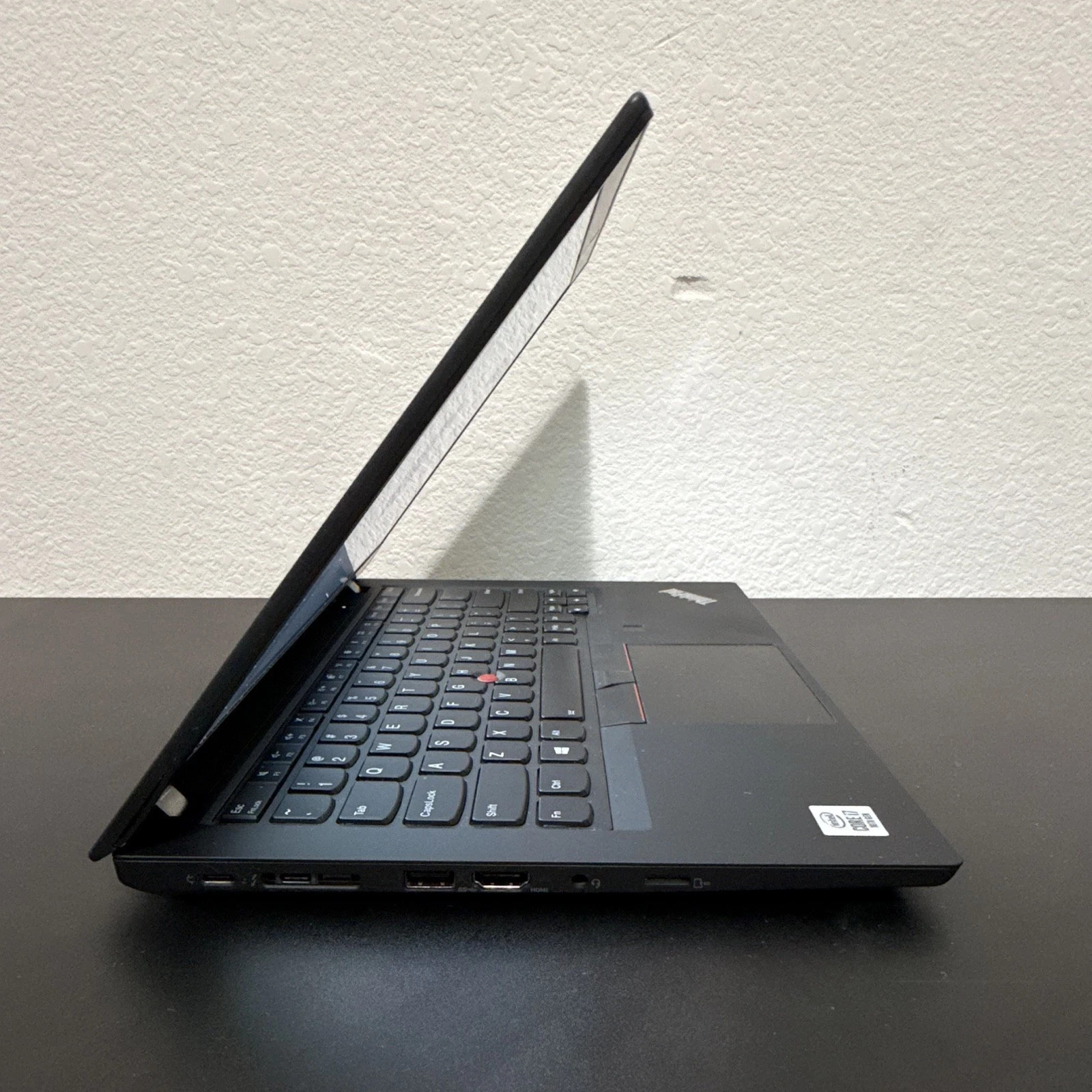 Lenovo ThinkPad T490 i7 10th Gen 32GB 512GB SSD 14in Touchscreen FHD Win11 Pro