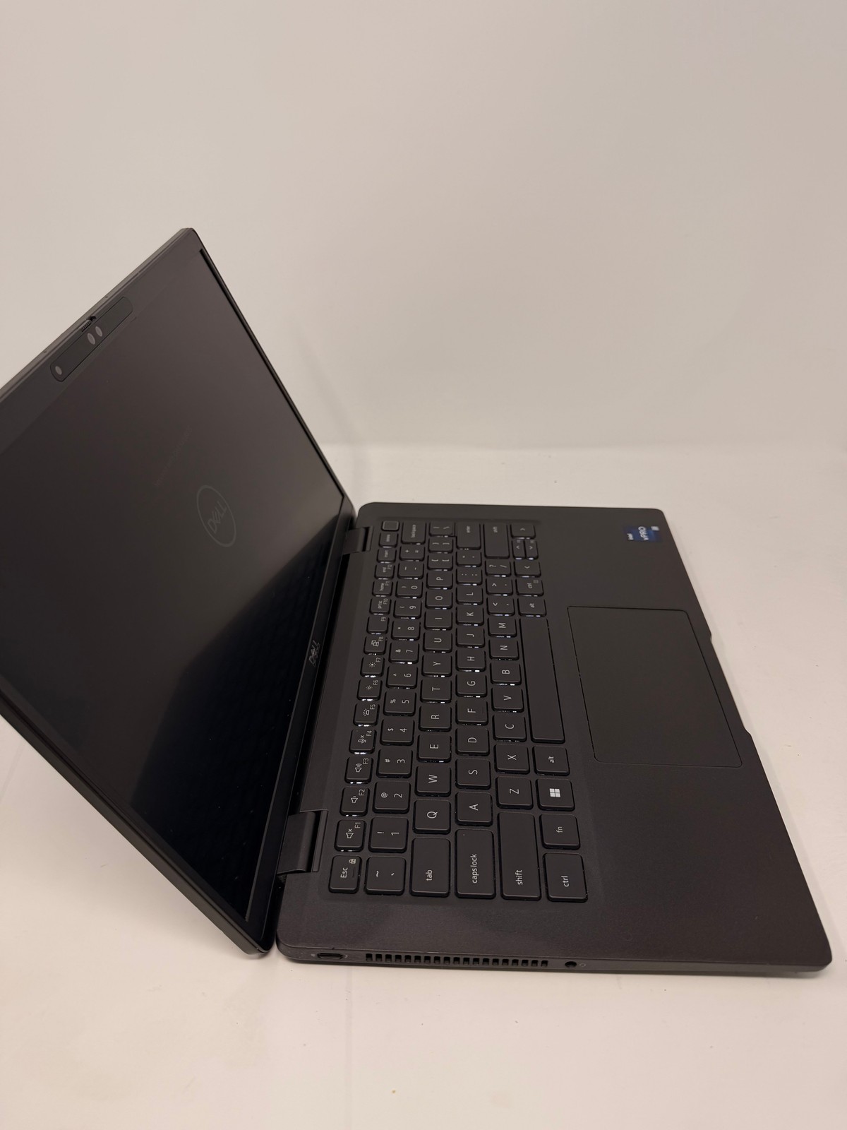 Dell Latitude 7430 12th Gen i7-1265U 32GB 480GB NVMe SSD Touchscreen Grade B