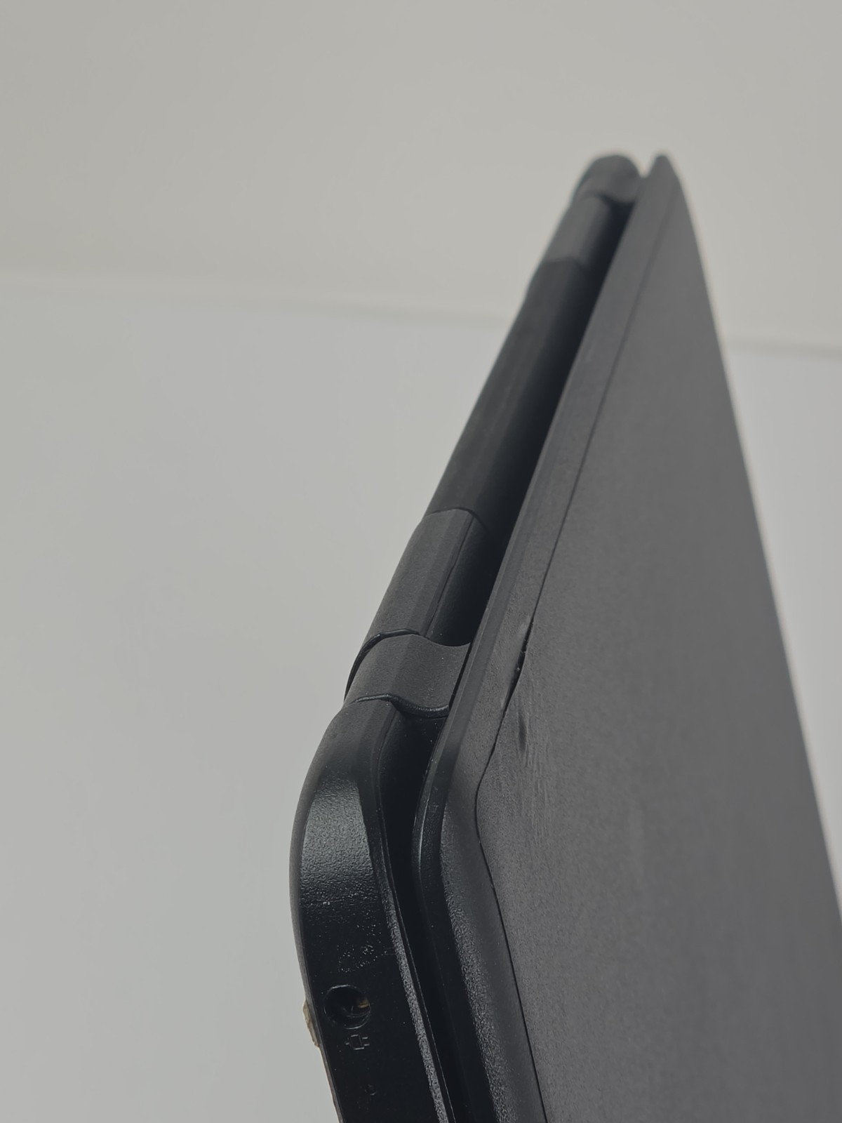 Lenovo N23 Chromebook Black Parts Only – No Power ADAPTER