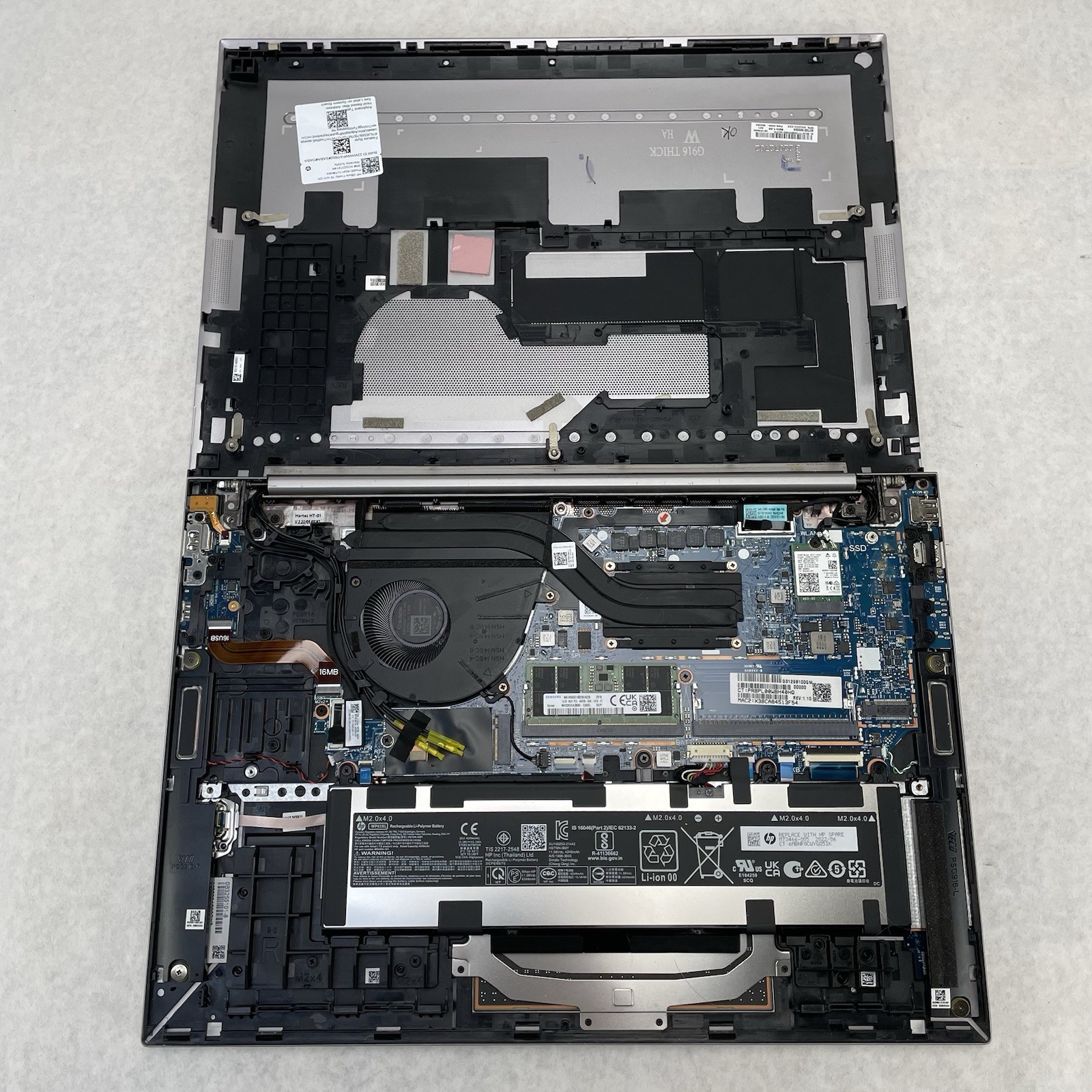 HP ZBook FireFly G9 16″ i7-1260P 2.079 GHz 16 GB RAM No SSD/OS/AC – Sticky Keys