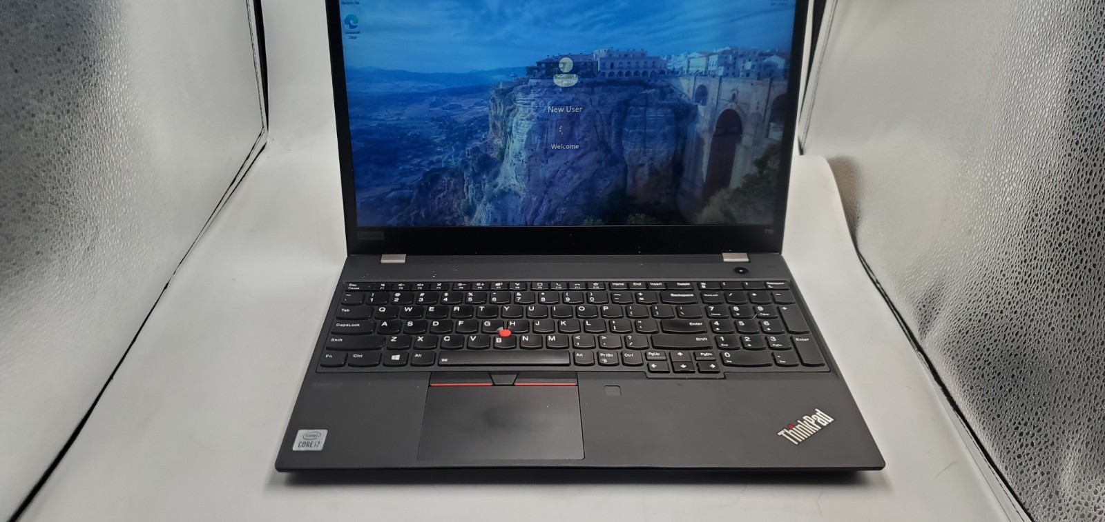 Lenovo ThinkPad T15 Gen 1 Laptop Intel Core i7-10th Gen 1.8GHz 8GB RAM 128GB SSD