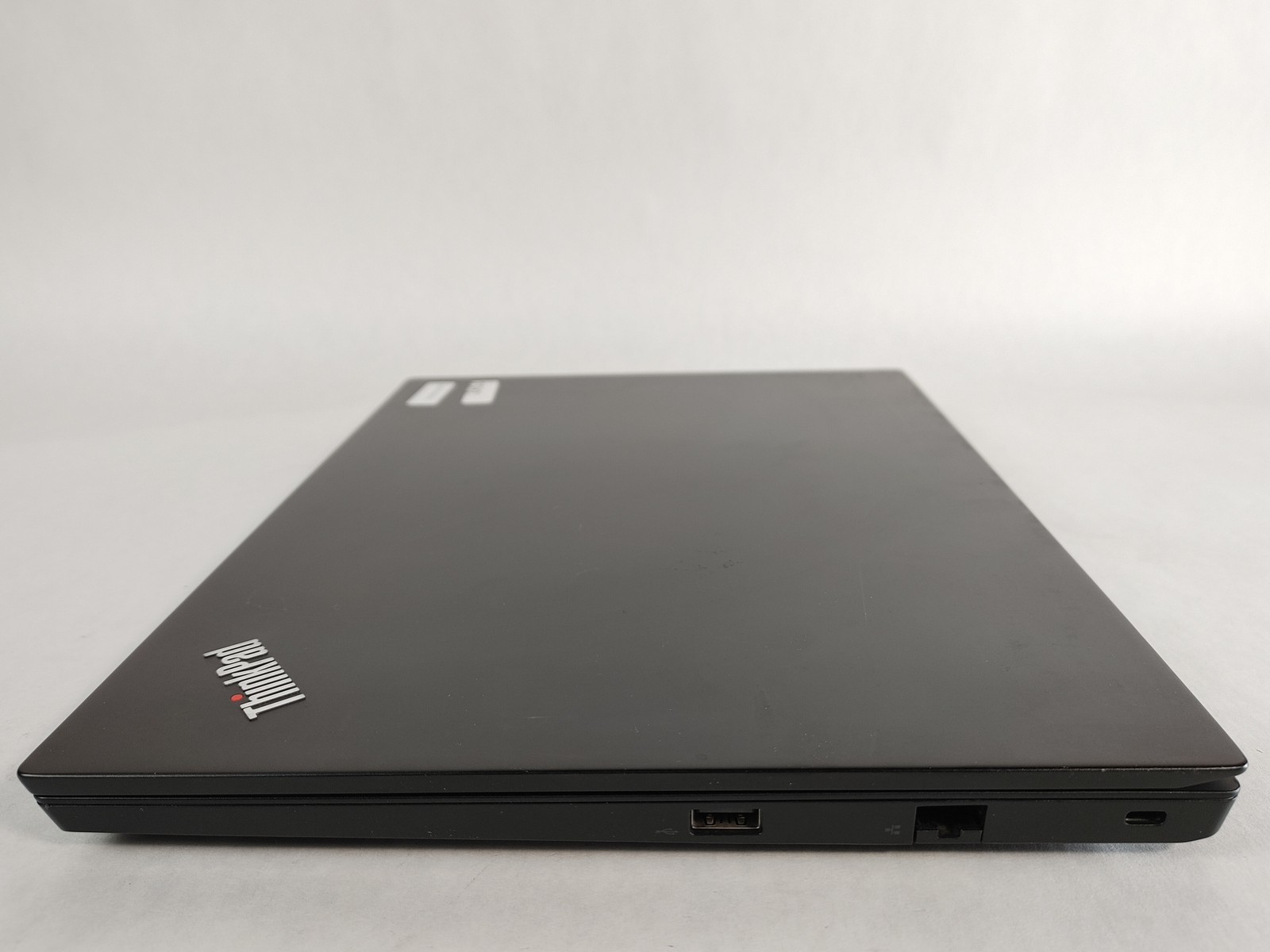 Lenovo ThinkPad E14 Gen 1 Core i5-10210U 1.60 GHz 8 GB DDR4 240 GB M.2 Windows
