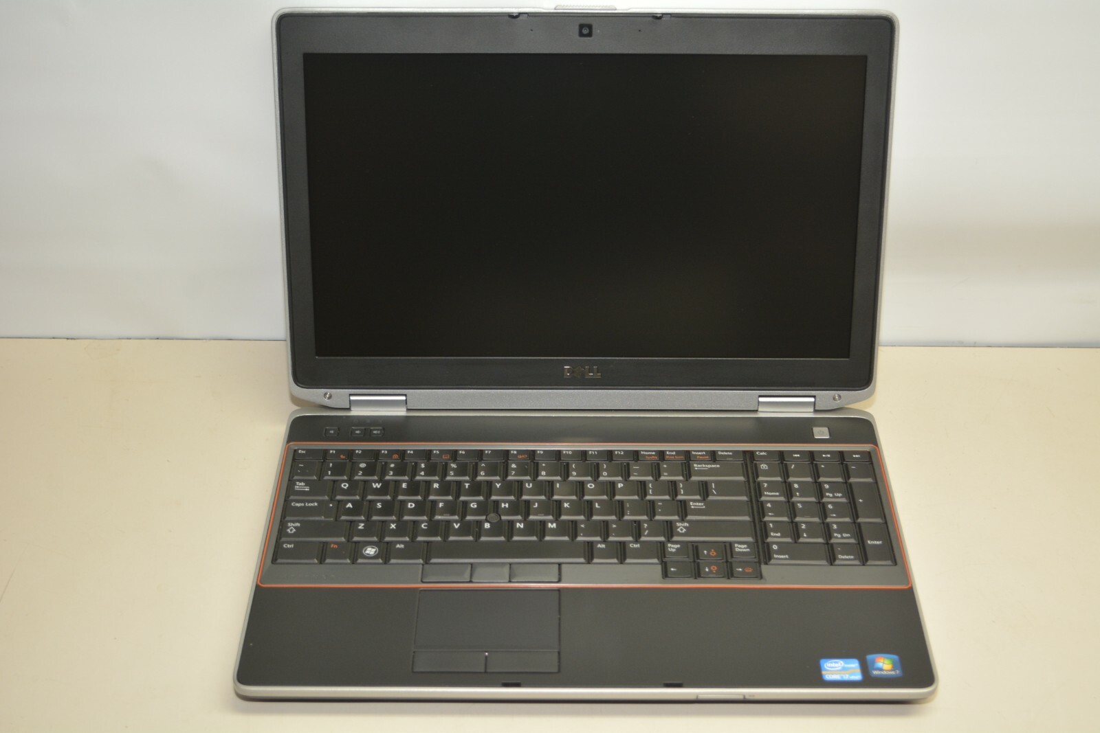 Dell Latitude E6520 Intel Core i7-2720QM @ 2.20GHZ 8GB Ram No HD #W105