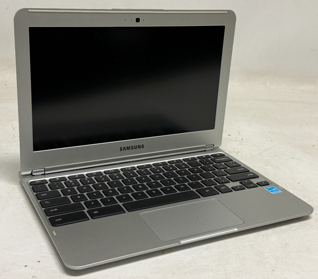 Samsung Chromebook XE303C12 11.6″ (Exynos-5 – 2GB RAM – 16GB eMMC) – Lot of 10