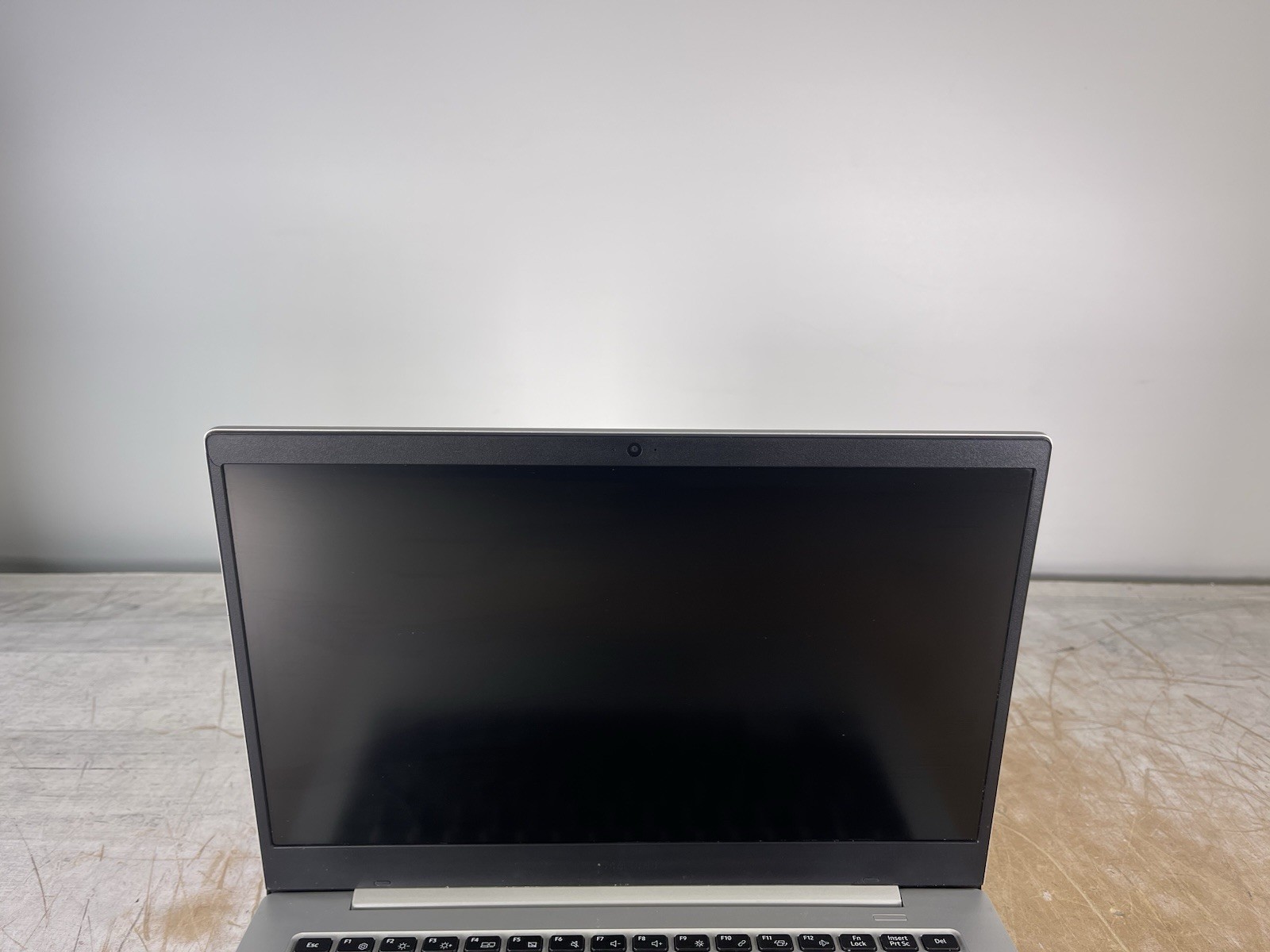 SAMSUNG NP545XLA QUALCOMM SNAPDRAGON 8CX GEN 2 @ 3.5GHz,8GB RAM, 128GB SSD-PARTS