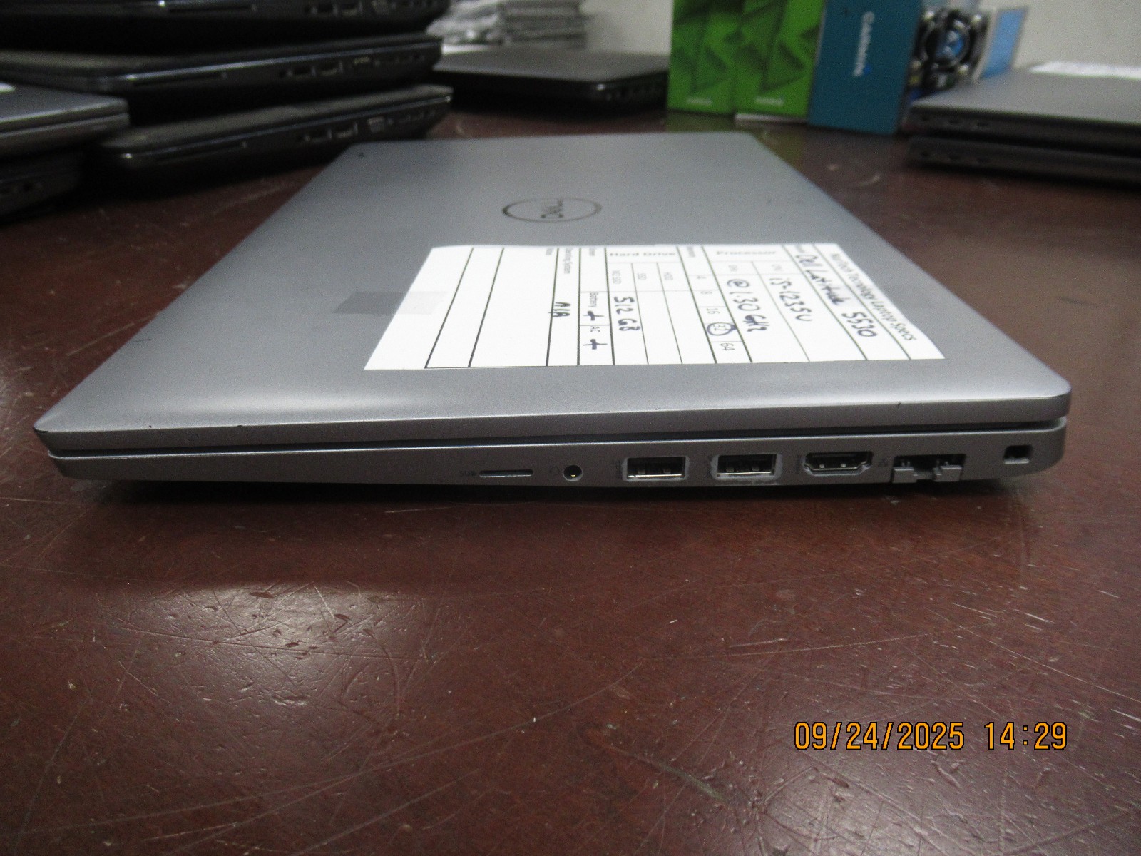 Dell Latitude 5530 i5-1235U 1.30GHz 32GB 512GB M2 SSD 15.6″ Laptop w/ AC [NO OS]