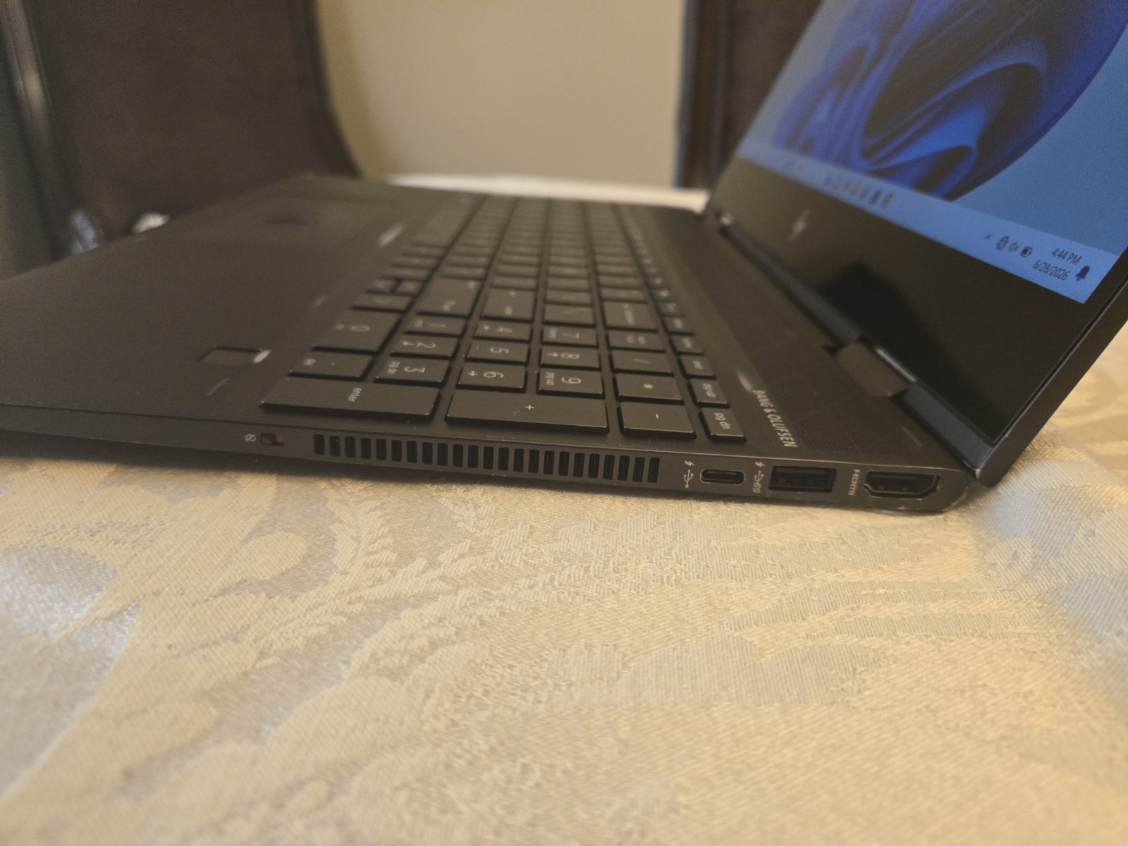 HP ENVY x360 15-ds1xxx 15.6″ Touch Ryzen 7 4700U 16GB 512GB SSD W11H