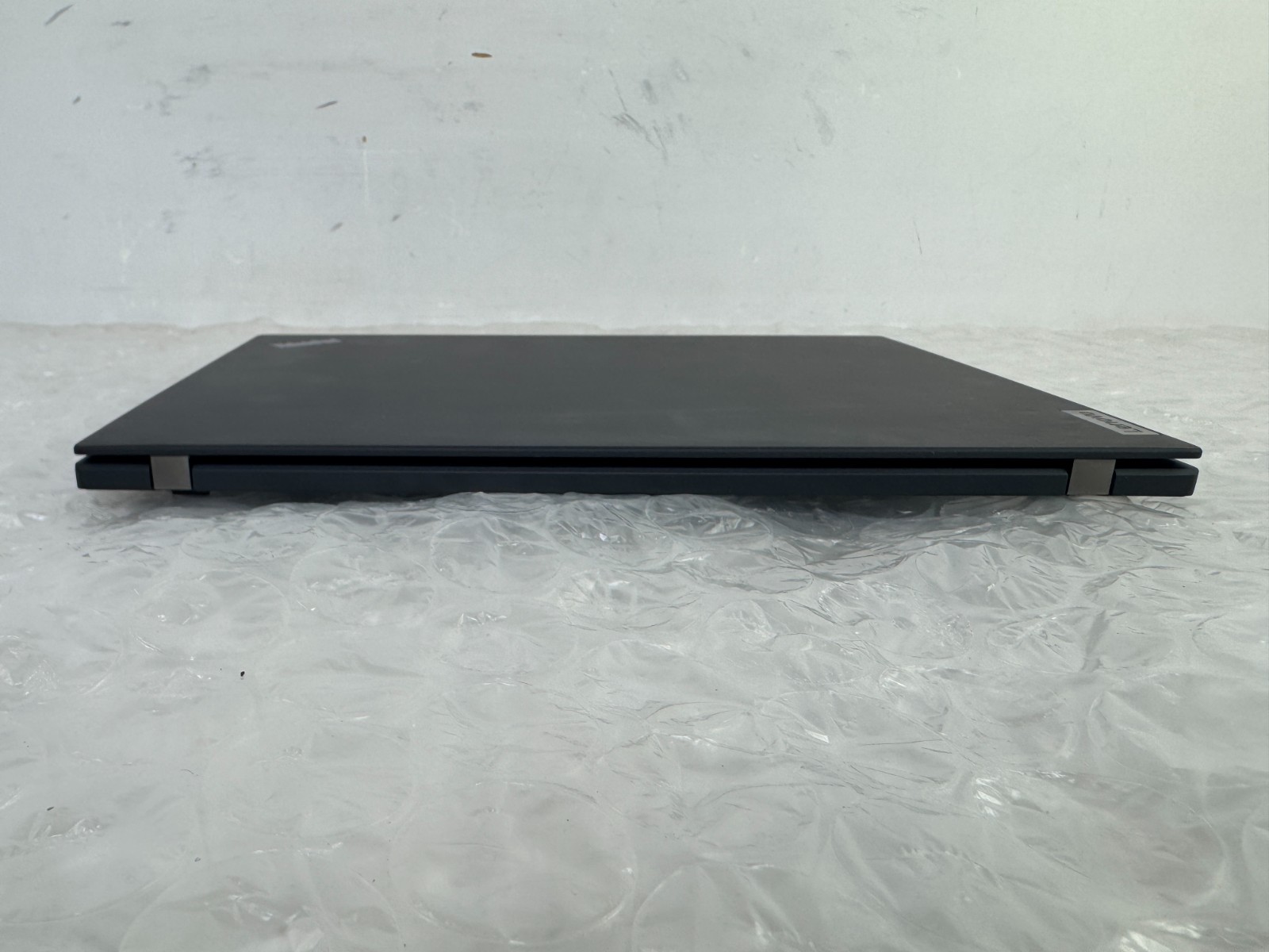 Lenovo ThinkPad T14s Gen 2 i7-1165G7 16GB 256GB SSD 14″ FHD Win 11 Pro