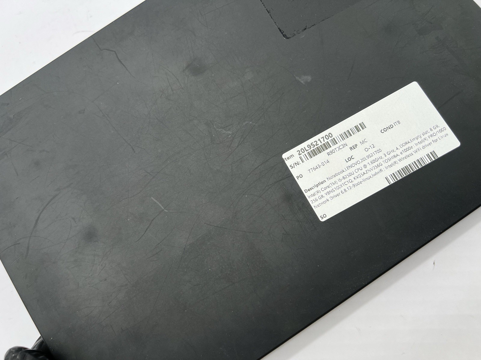 Lenovo ThinkPad T580, i5-8250U CPU, @ 1.60GHz, 8GB RAM, 256GB NVMe-No OS/Charger