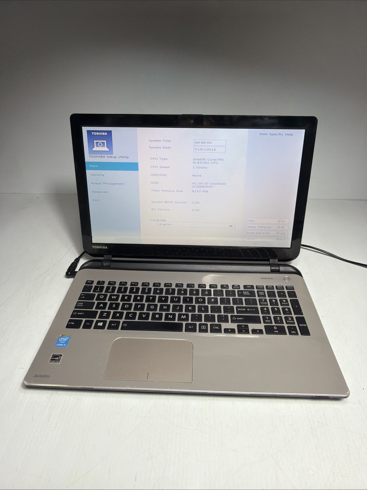Toshiba Satellite L55 15″ Laptop i5-4210u 8gb Ram No Drives Boots Bios