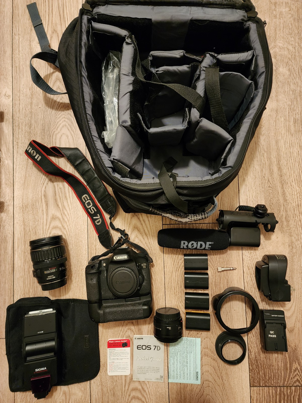 Canon EOS 7D 18.0 MP Digital SLR Camera Kit W/ Extra Lense And Accessories