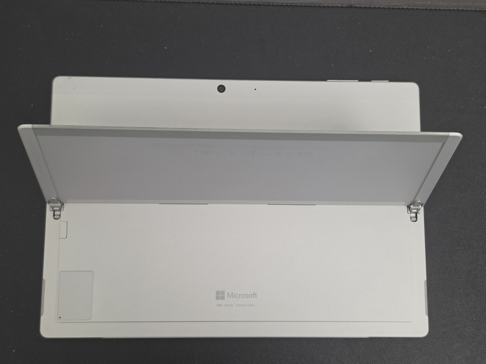 Microsoft Surface Pro 7+ ***LTE*** i5-1135G7 16GB Ram 256GB SSD Win 11 Pro