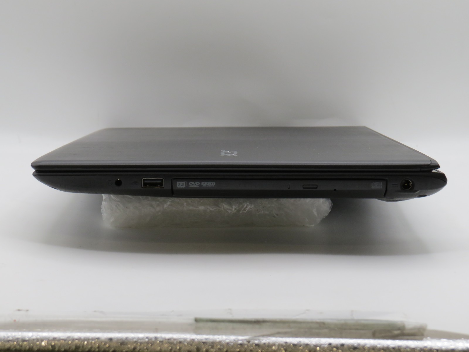 Acer TravelMate P259 i5-6200U @ 1.6Ghz 4GB DDR4 HD 520 15.6″ NO HDD/OS/AC PARTS