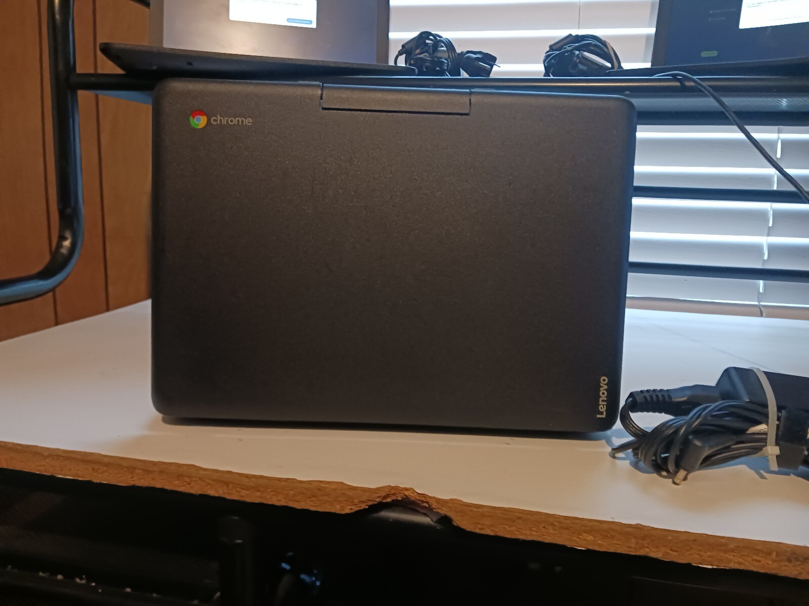 Lenovo N23 Chromebook 11.6″ ( 16GB SSD, Intel Celeron N3060, 1.60 GHz, 4GB)…