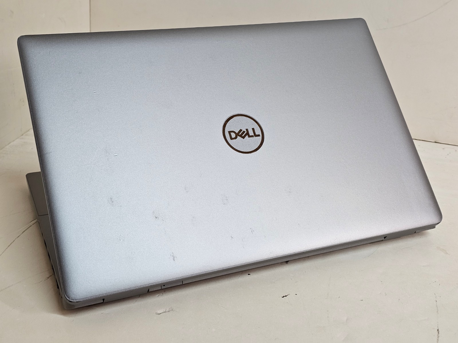 Dell Latitude 5520 Laptop – 2.6 GHz i5-1145G7 16GB 512GB 15.6″ Touchscreen SP34