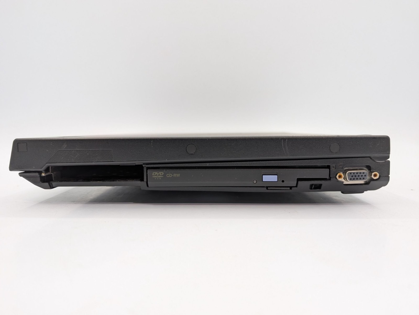 IBM ThinkPad R51 15″ Laptop Pentium M 1.50 GHz Boots to BIOS For Parts