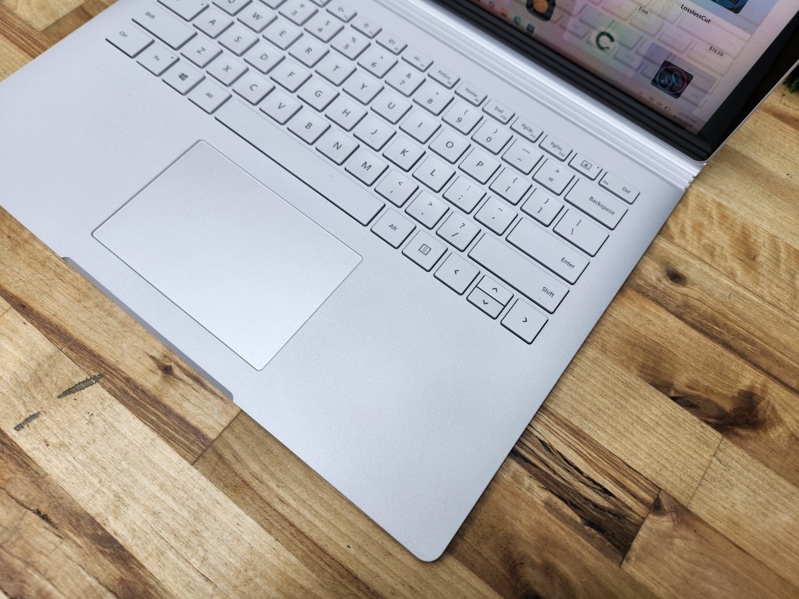 Microsoft Surface Book 2 13.5″ 3K Touch i7-8650U 16GB RAM 512GB SSD GTX 1050 ~