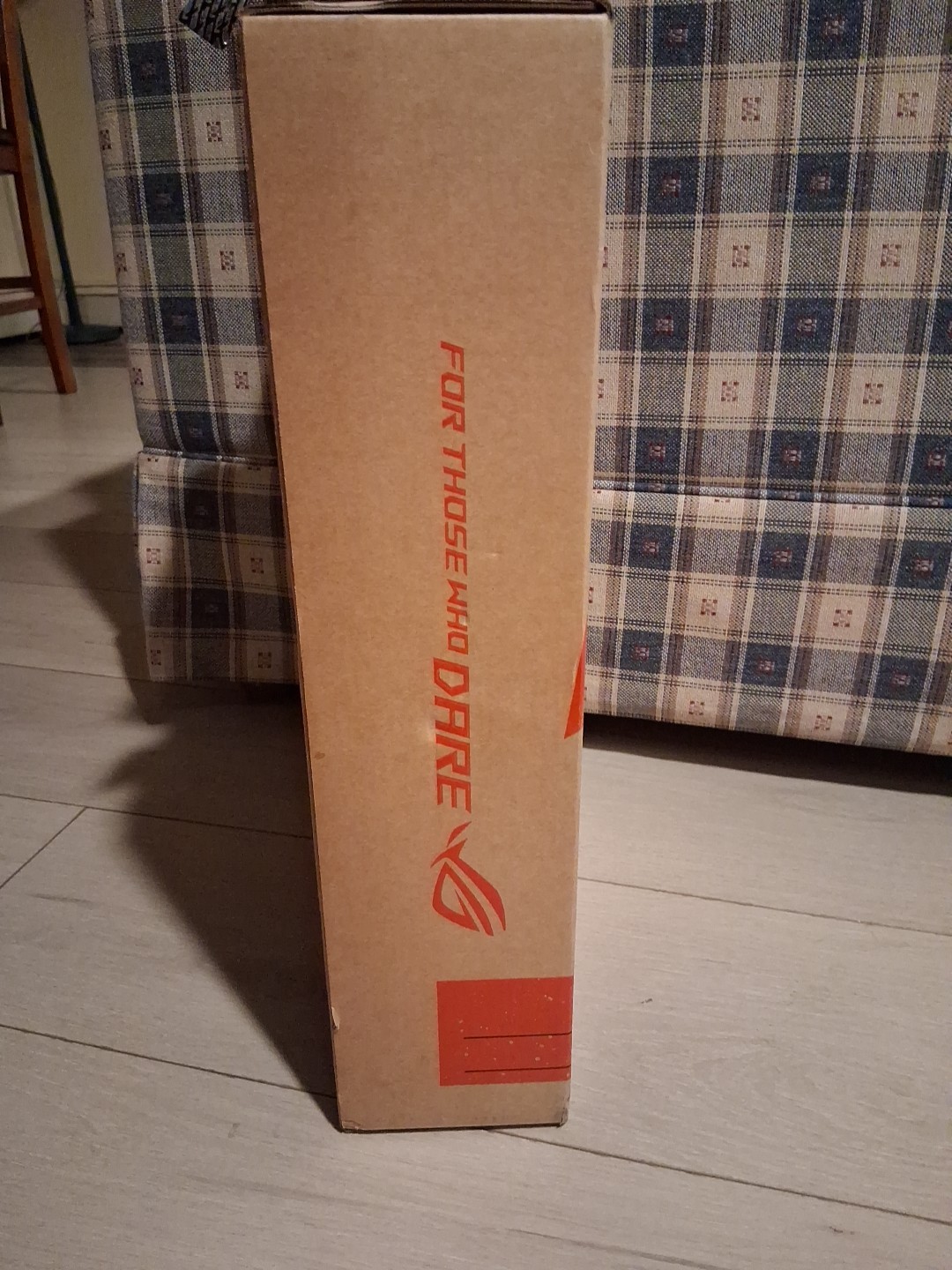 ROG Stri G18 2.5k 240Hz Gaming Laptop- AMD Ryzen 9 7940HX 16GB Ram-Nvidia RTX