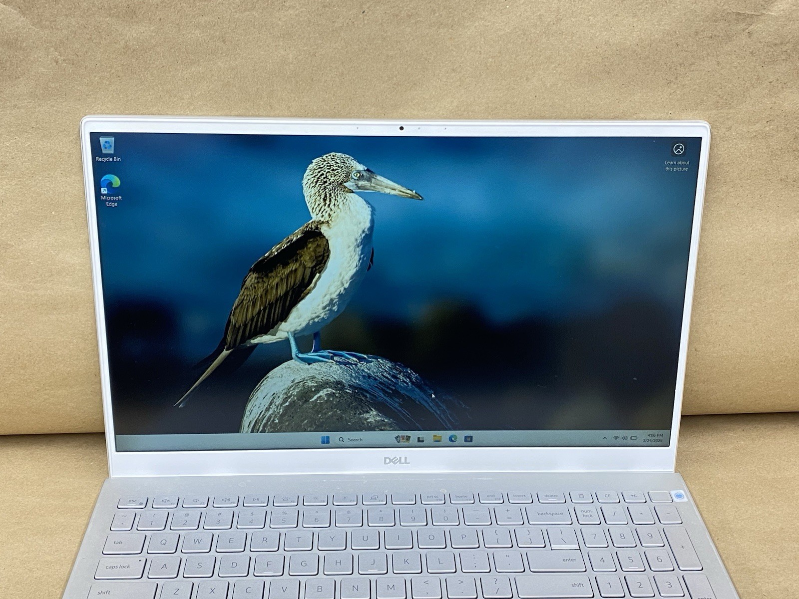 Dell Inspiron 5502 – 15.5″ FHD – i7-1165G7 – 8GB – 256GB SSD – Win 11 Pro – READ