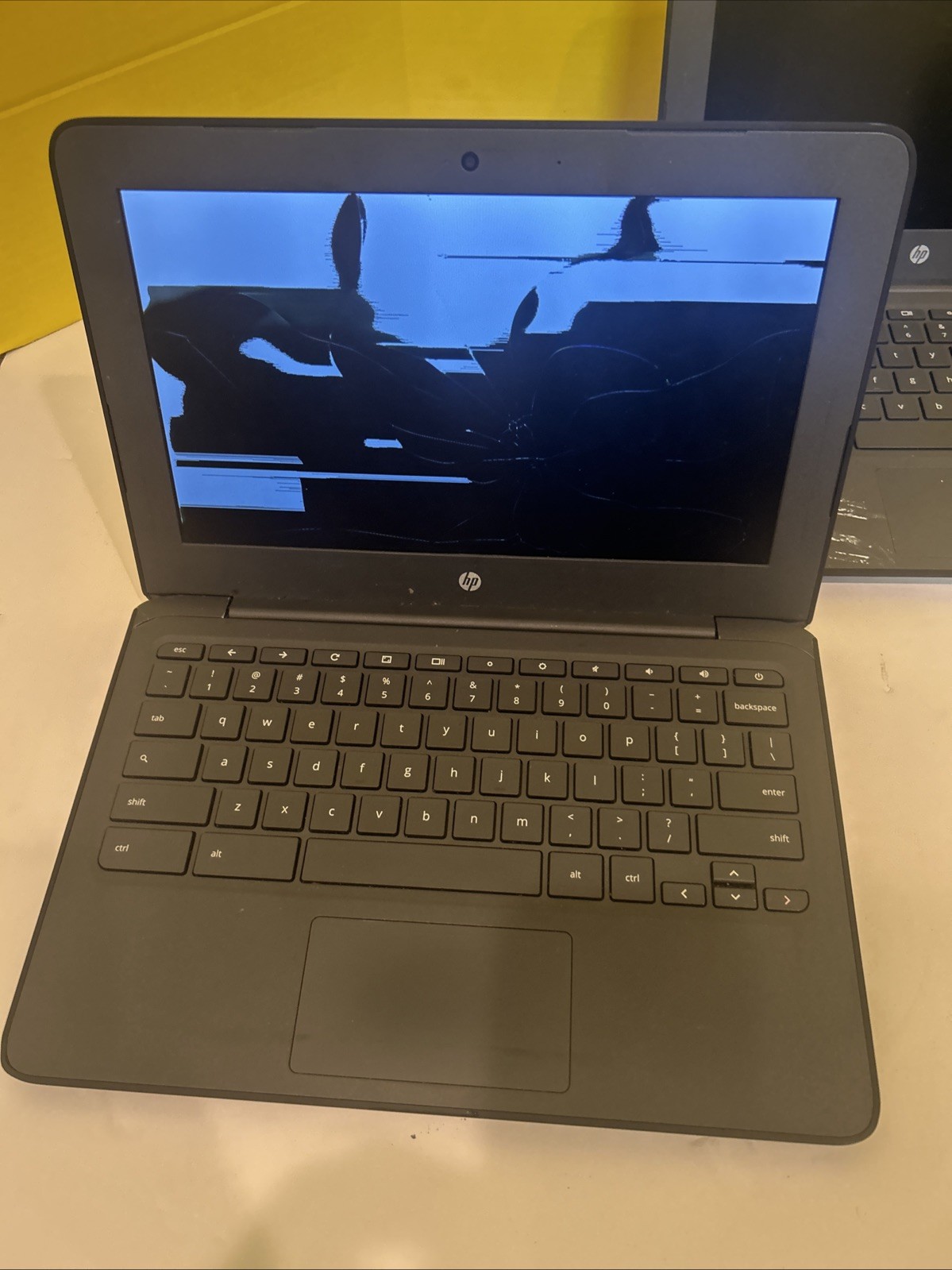 3 HP Chromebook 11 G6 EE Laptops For Parts or Repair