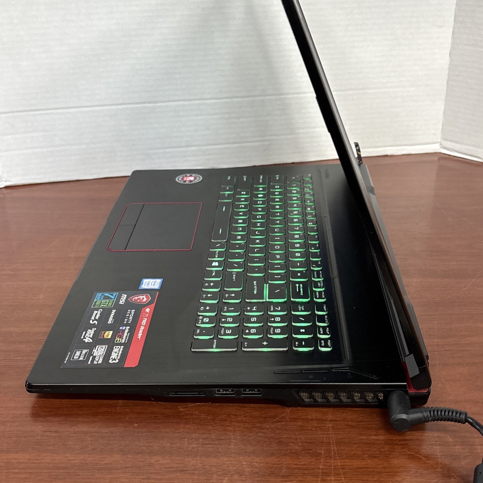 MSI GE73 7RD Raider Gaming Laptop 17.3″ Intel Core i7 7th Gen. ***Parts