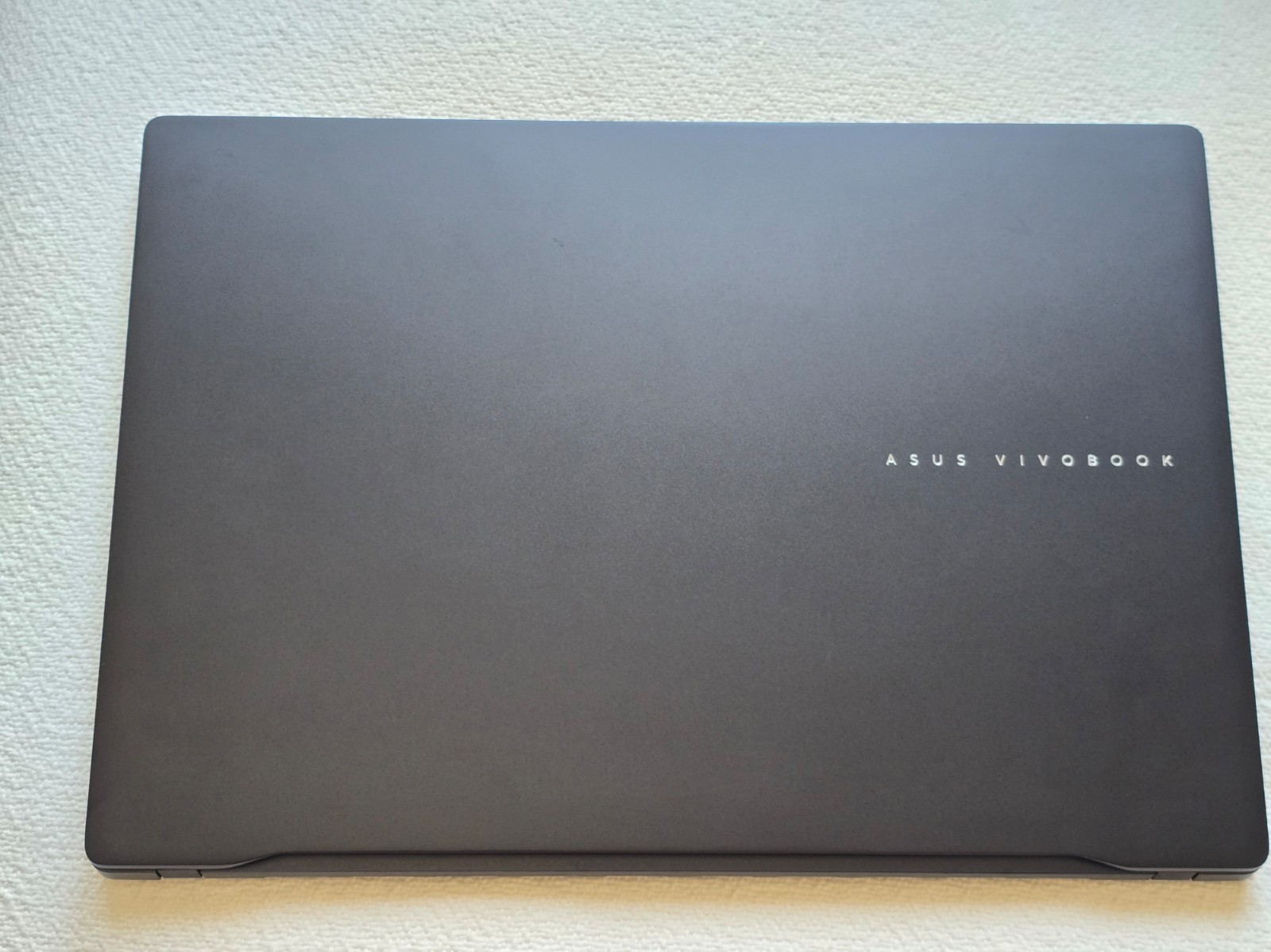 ASUS Vivobook S16 16″ OLED Laptop – Intel Core Ultra 9-285H – 16GB RAM – 1TB SSD