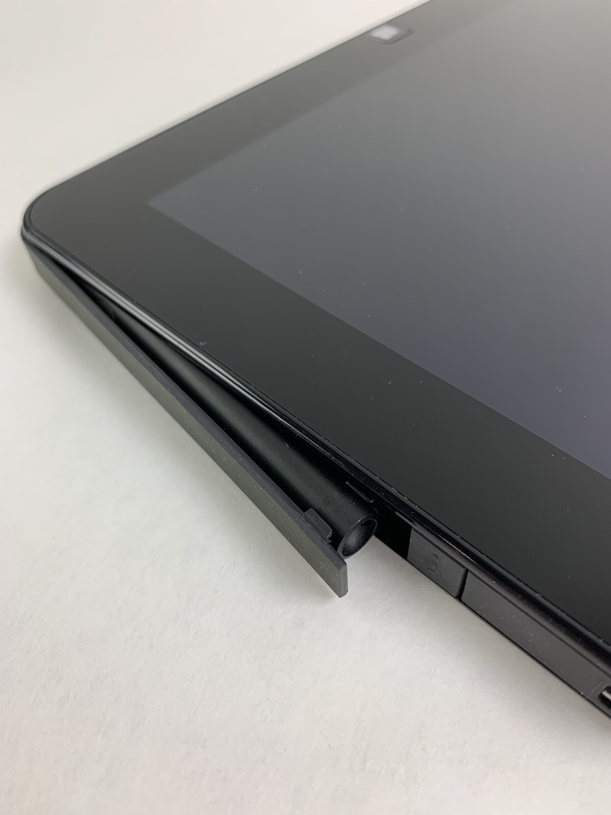 Motion CL920 Tablet PC Pentium N3540 4 GB Ram w/ Stylus No HDD No OS No Battery