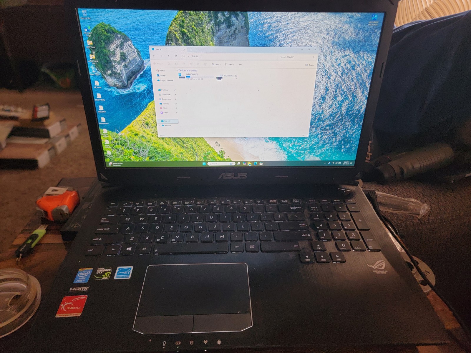 ASUS ROG G750J 17in Gaming Laptop i7-4700HQ 2.40GHz 26GB RAM Win 11 Pro 1tb SSD