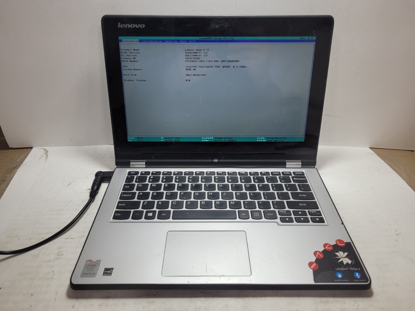 Lenovo yoga 2 11 w/Pentium N3540, 4GB RAM Laptop for Parts/Repair #0157